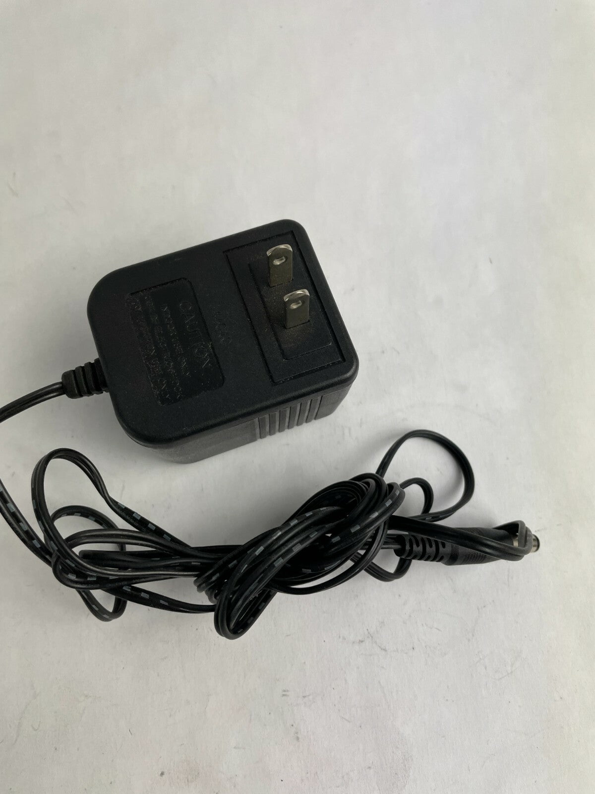 Genuine Hon-Kwang D12-50 Ac Adapter Output 12 VDC 500mA Power Supply Adapter A84