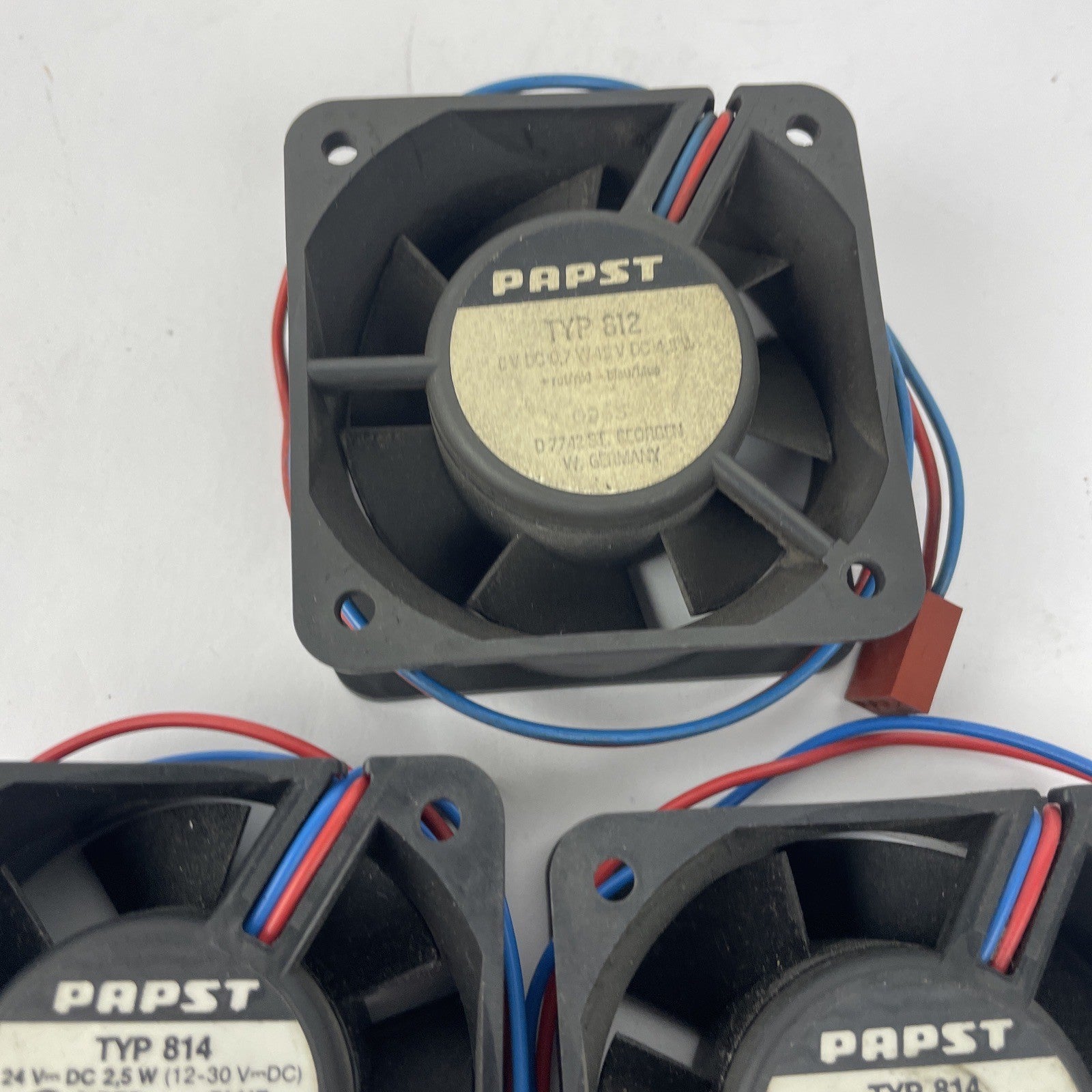 3 x NEW 60 mm² FANs ● Ball Bearing Quiet ● Runs on 12 to 30 VDC ** USA SELLER **