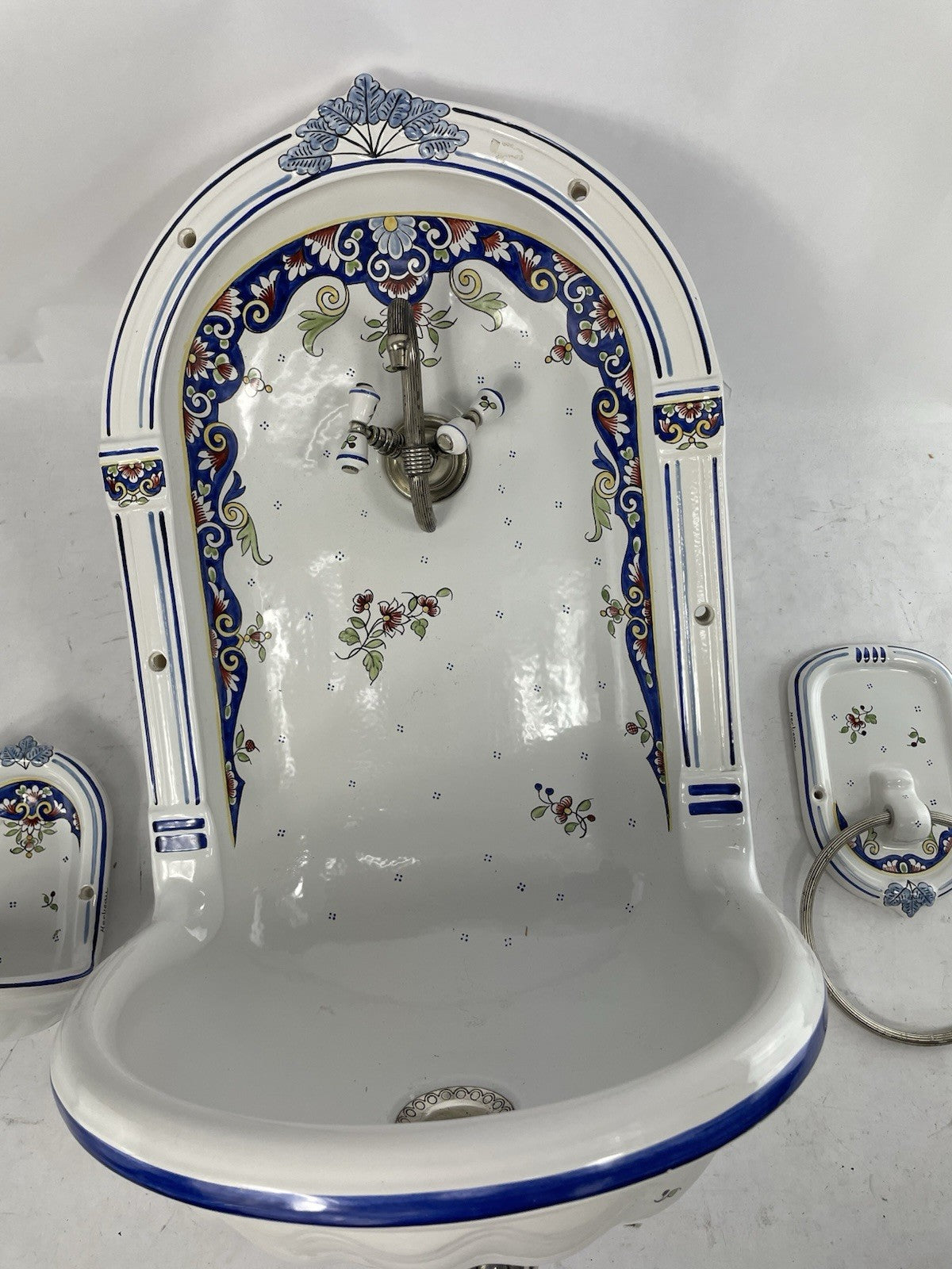 Herbeau Vieux Rouen Bathroom Sink Lavabo Niche Earthenware Wall Fountain