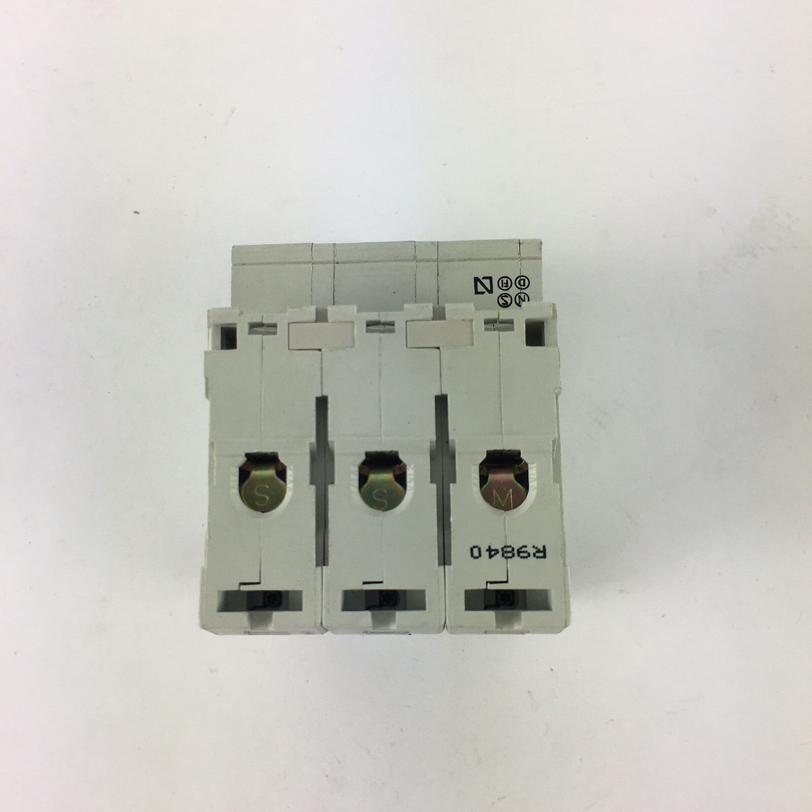 Merlin Gerin C60N D16A Multi 9 3-Pole 16 Amp Circuit Breaker Super Fast Shipping