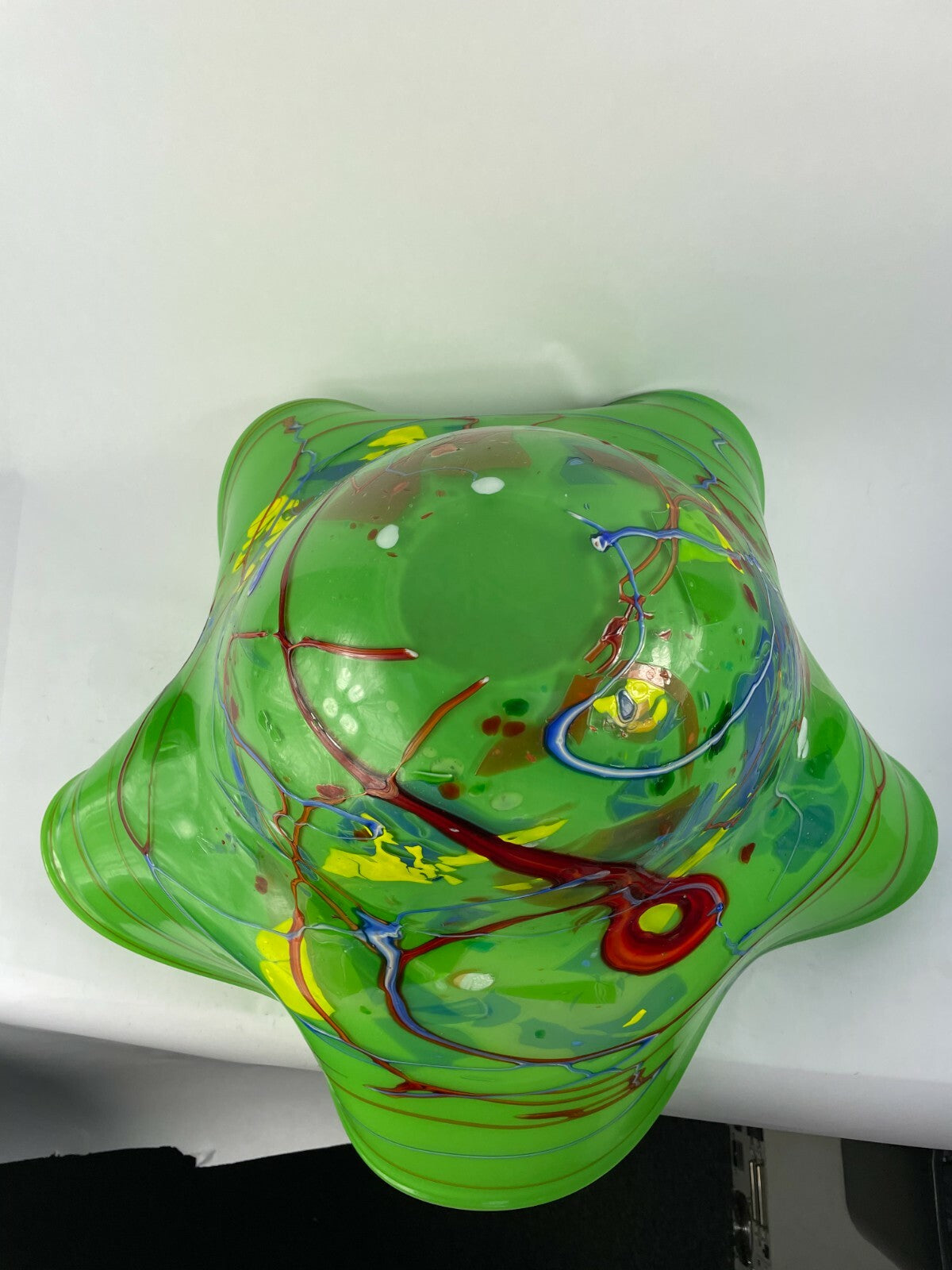 Beautifully Designed Glass Decorative Crafted Bowl Length 23,12
