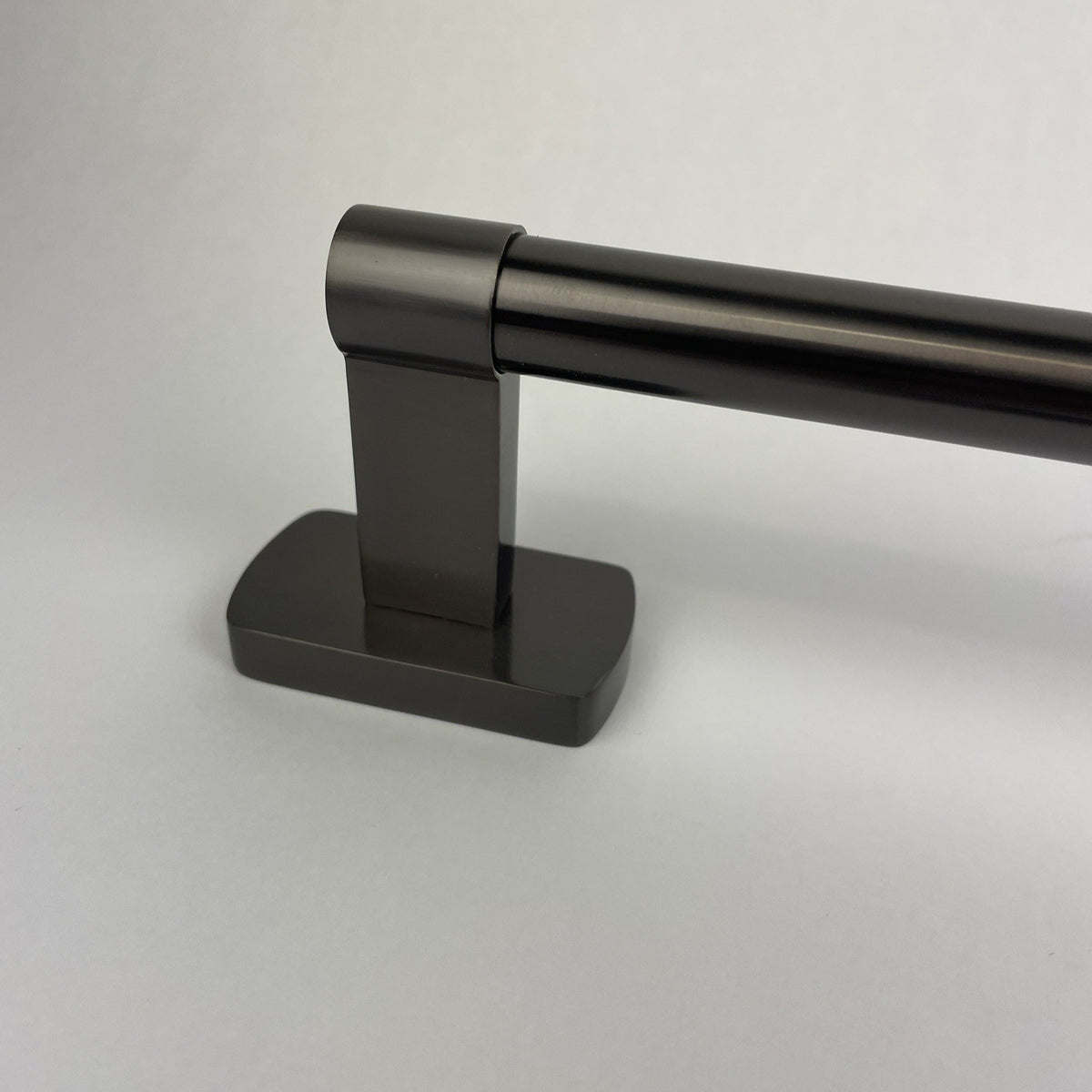 AQUABRASS Collection 4700 Brushed Gun Metal Towel Bar Towel Ring Paper holder