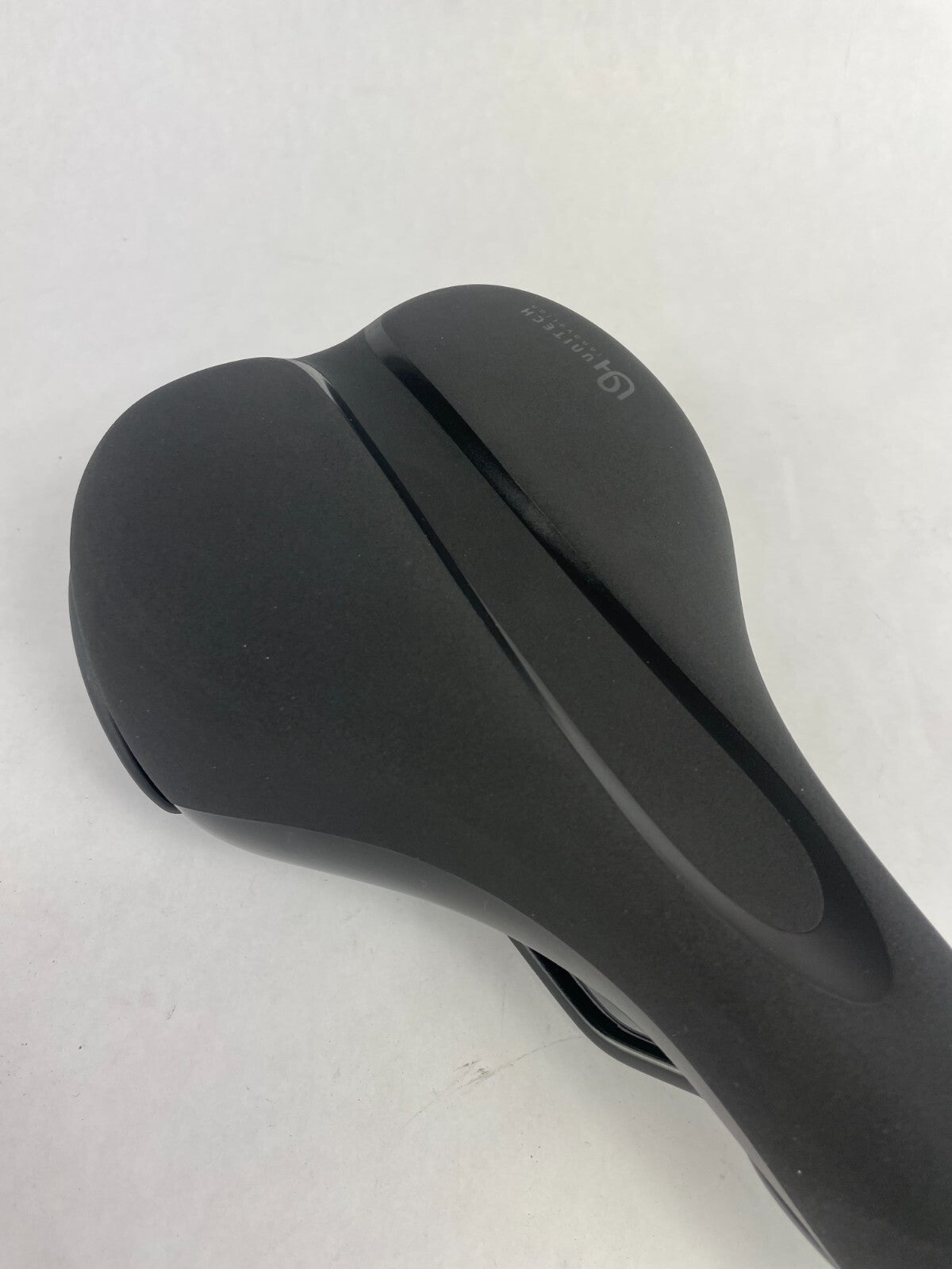 Selle Royal Explora Athletic Cycling Super Comfortable Bike Seat Black