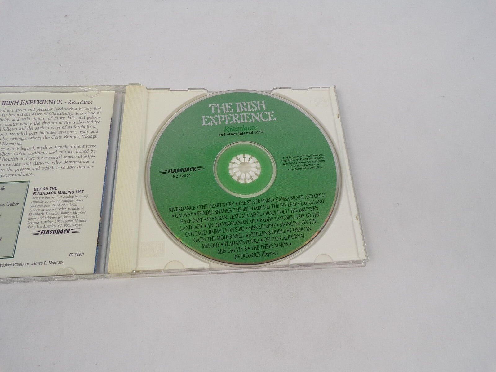The Irish Experience Riverdance And Other Jigs And Reels Voices Of Ireland CD#70