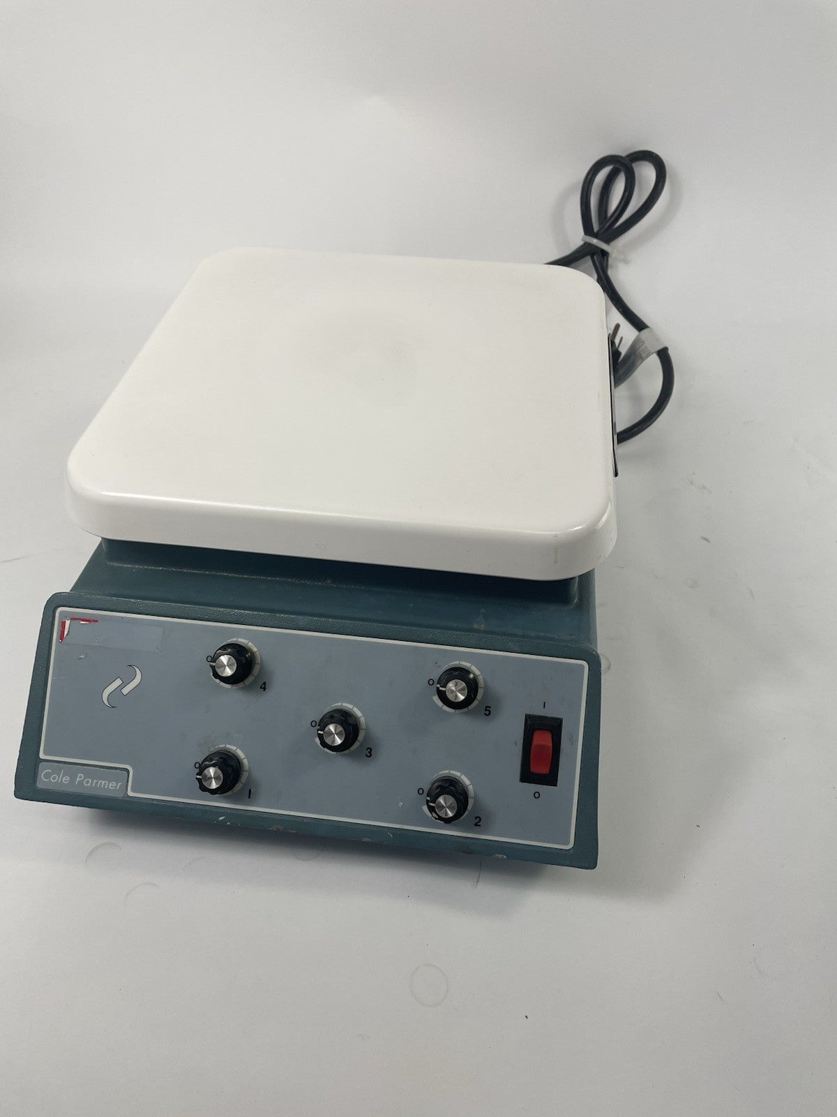 Cole-parmer 51450-20 five-position magnetic stirrer