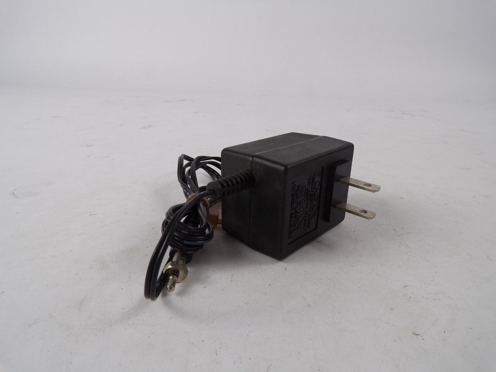 Genuine DU-Bro Kwik-Klip Output 1.5 V 125mA Power Supply Adapter A55