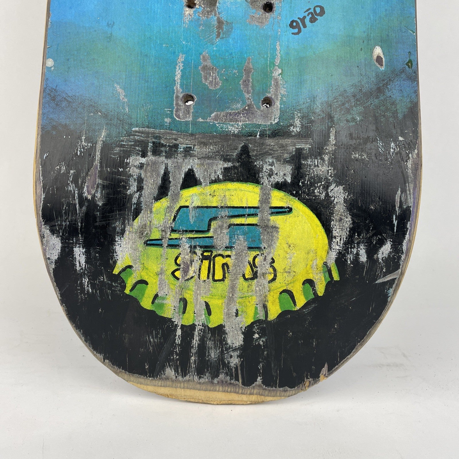 Vintage SIMS Skateboards Wolnei De Santos Skateboard Pro Model USED 8.5"x 32"
