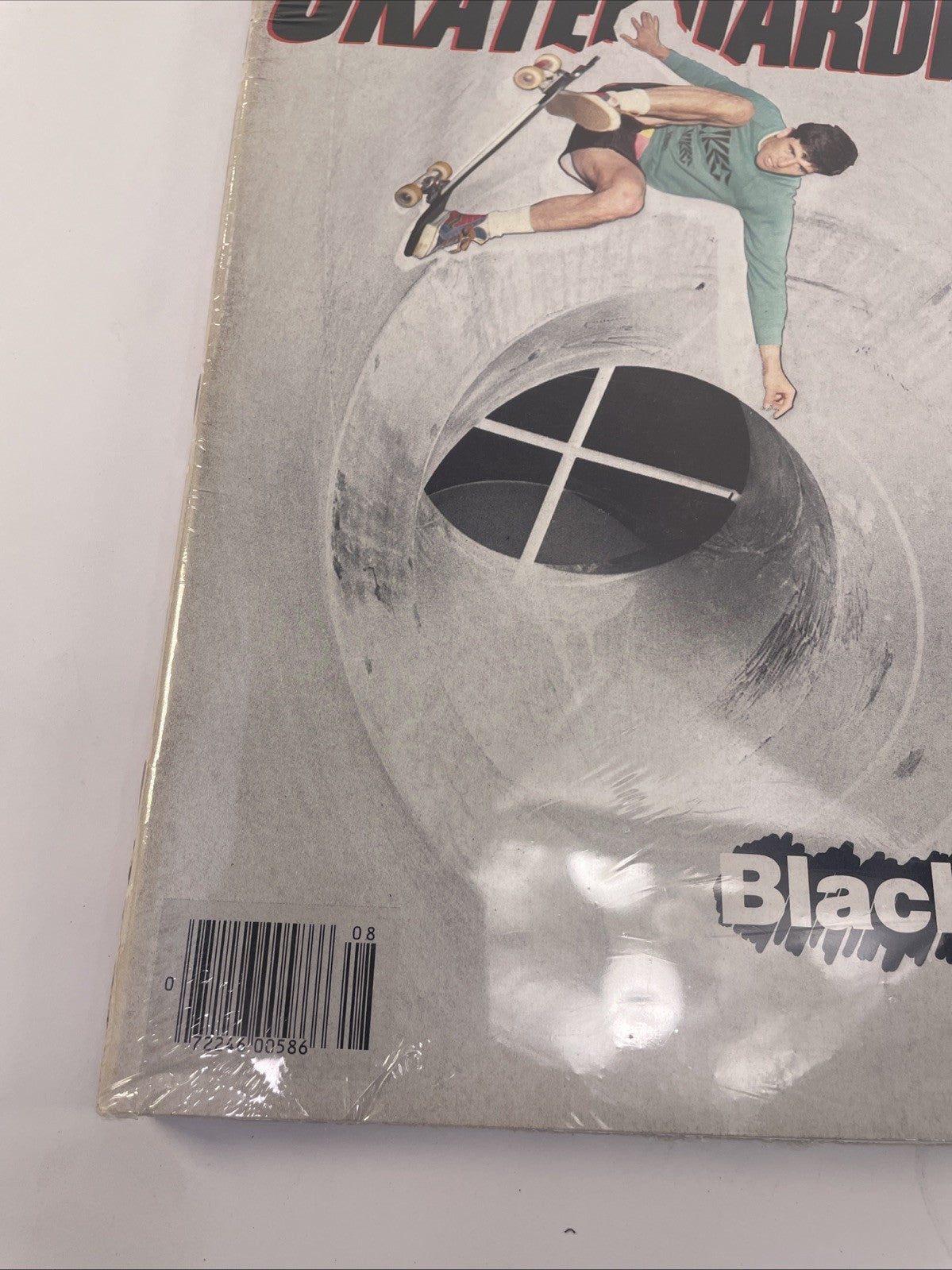 August 1986 - TRANSWORLD SKATEBOARDING MAGAZINE EDDIE REATAGUI * CHRIS WHITE