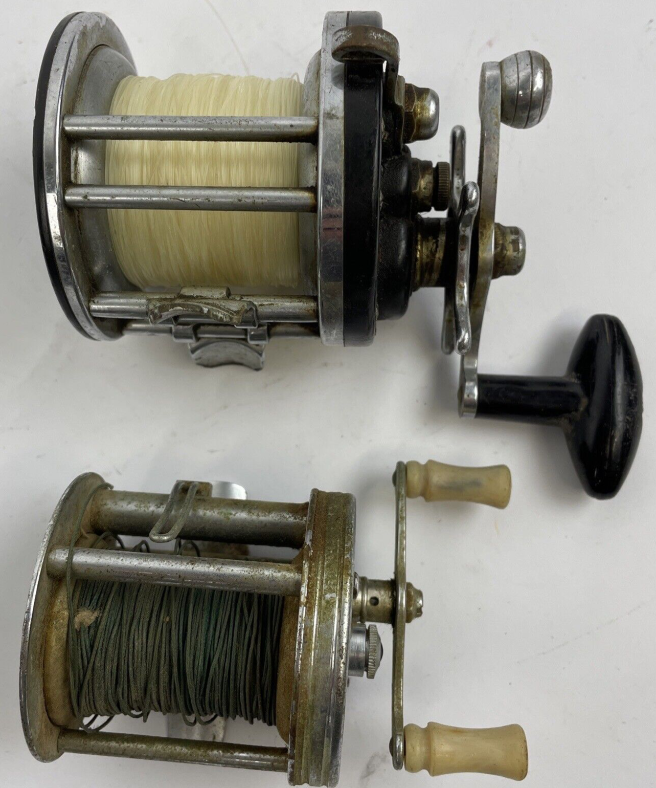 Lot of 2 Vintage Pflueger Trump Fishing Reel No 1943 + TEMCO 2075 - Both Working
