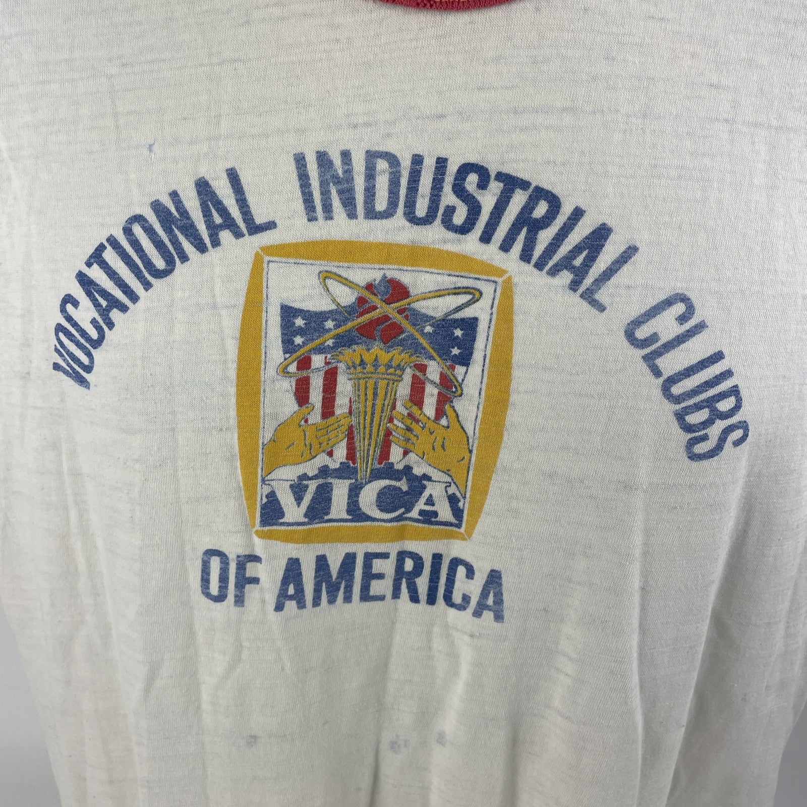Vintage Tattered Worn Vocational Industrial Clubs of America T-Shirt Sz Medium