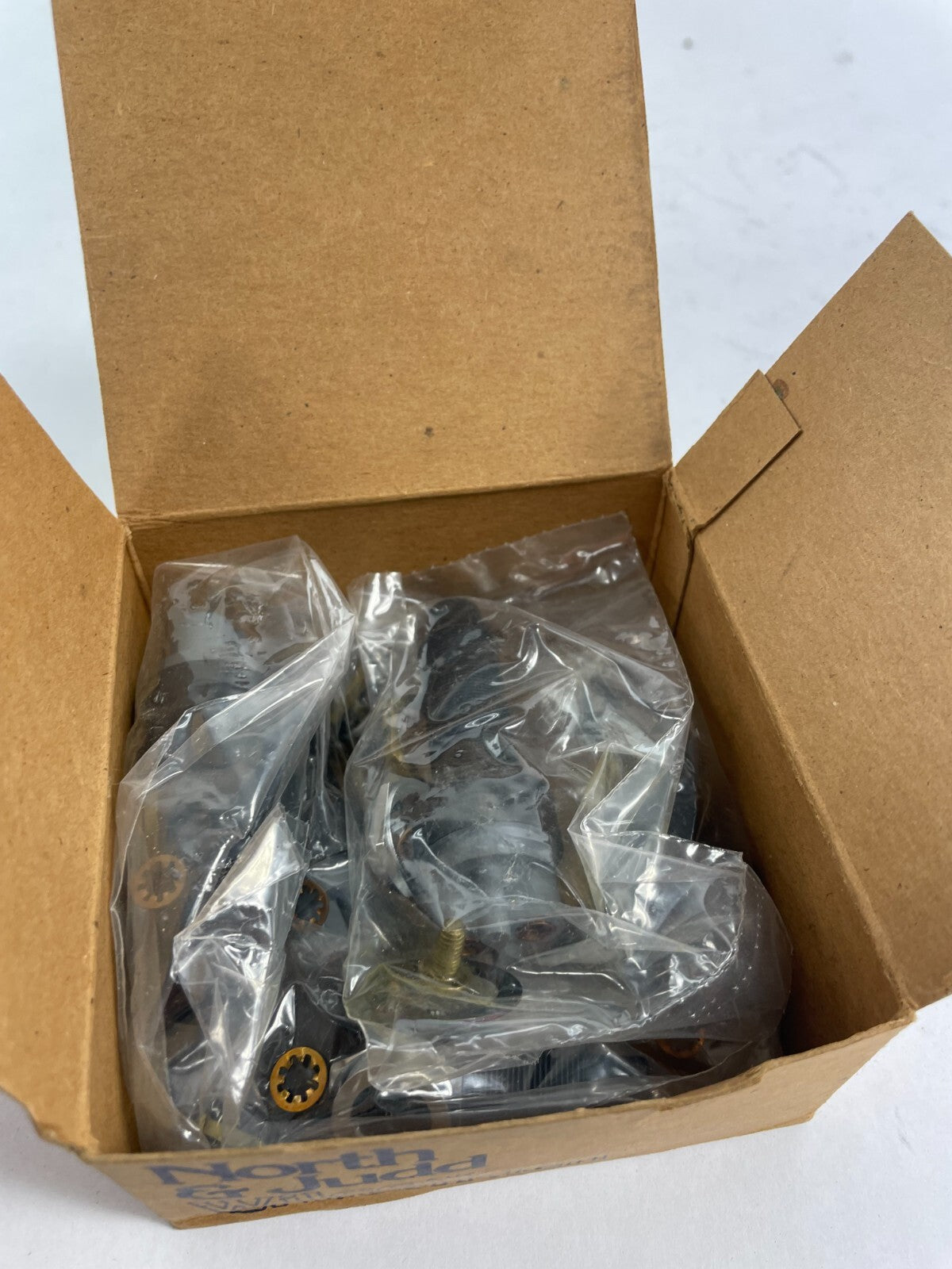 North & Judd Wilcox Crittenden 1602 5 PCS 166736 Chrome Switch
