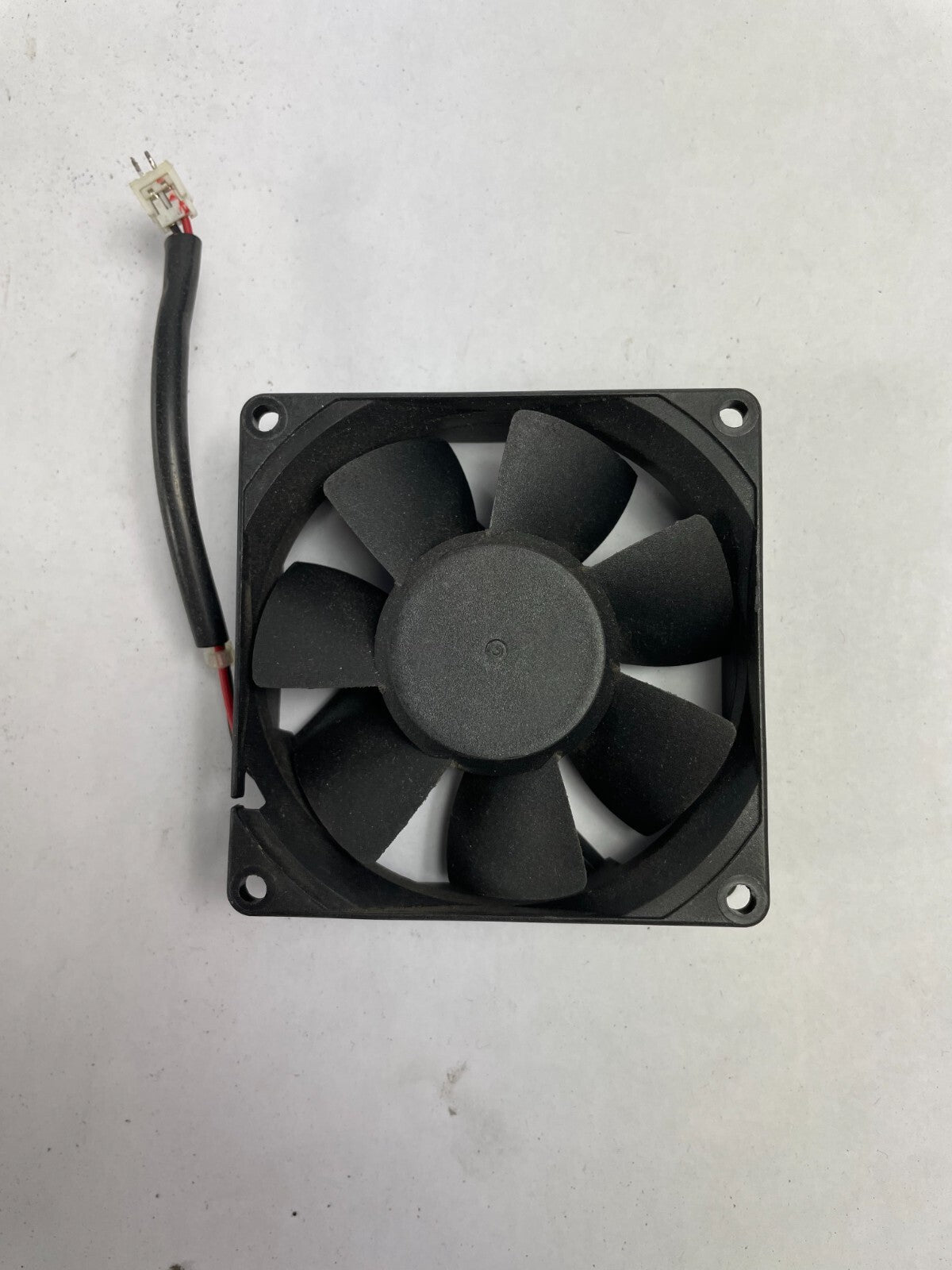 SUNON KD120BPTS1 DC 12/V 2 - Wire CPU Cooling Fan