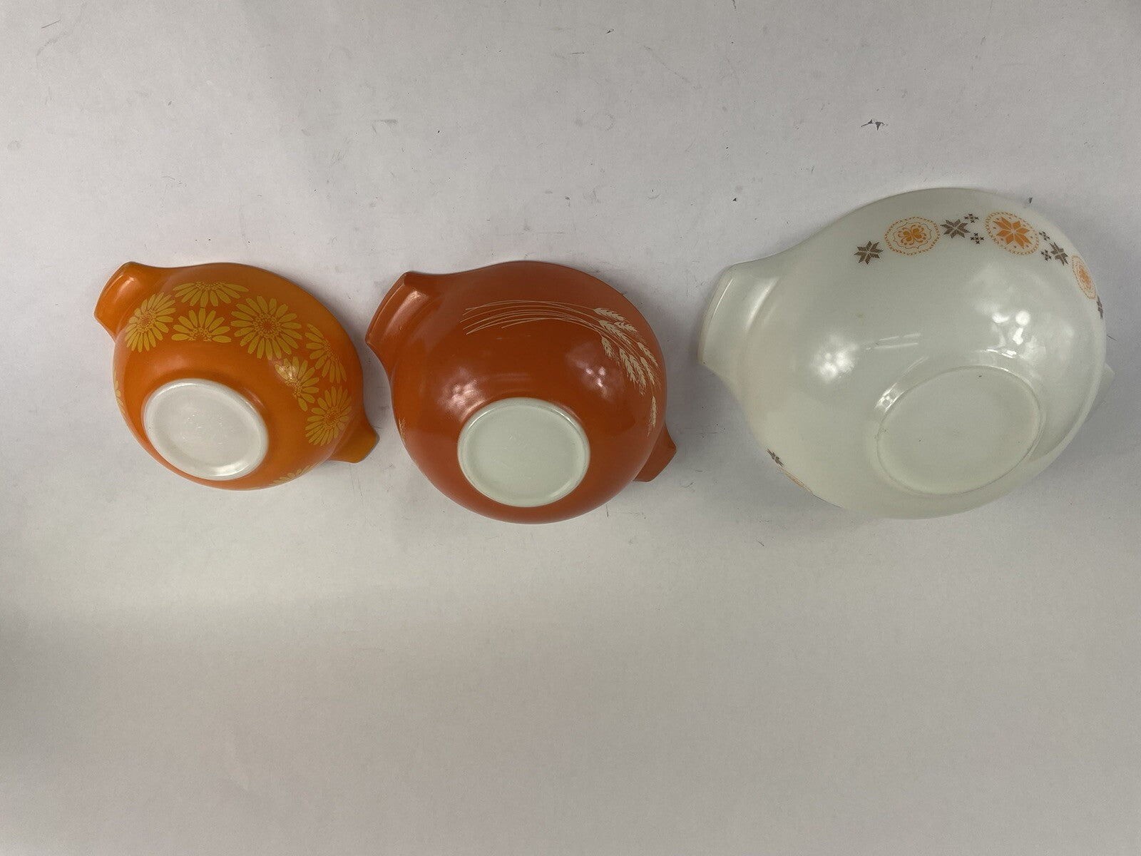 VTG Pyrex Gooseberry Cinderella Nesting Bowl Set 3 Orange White 442-443-444