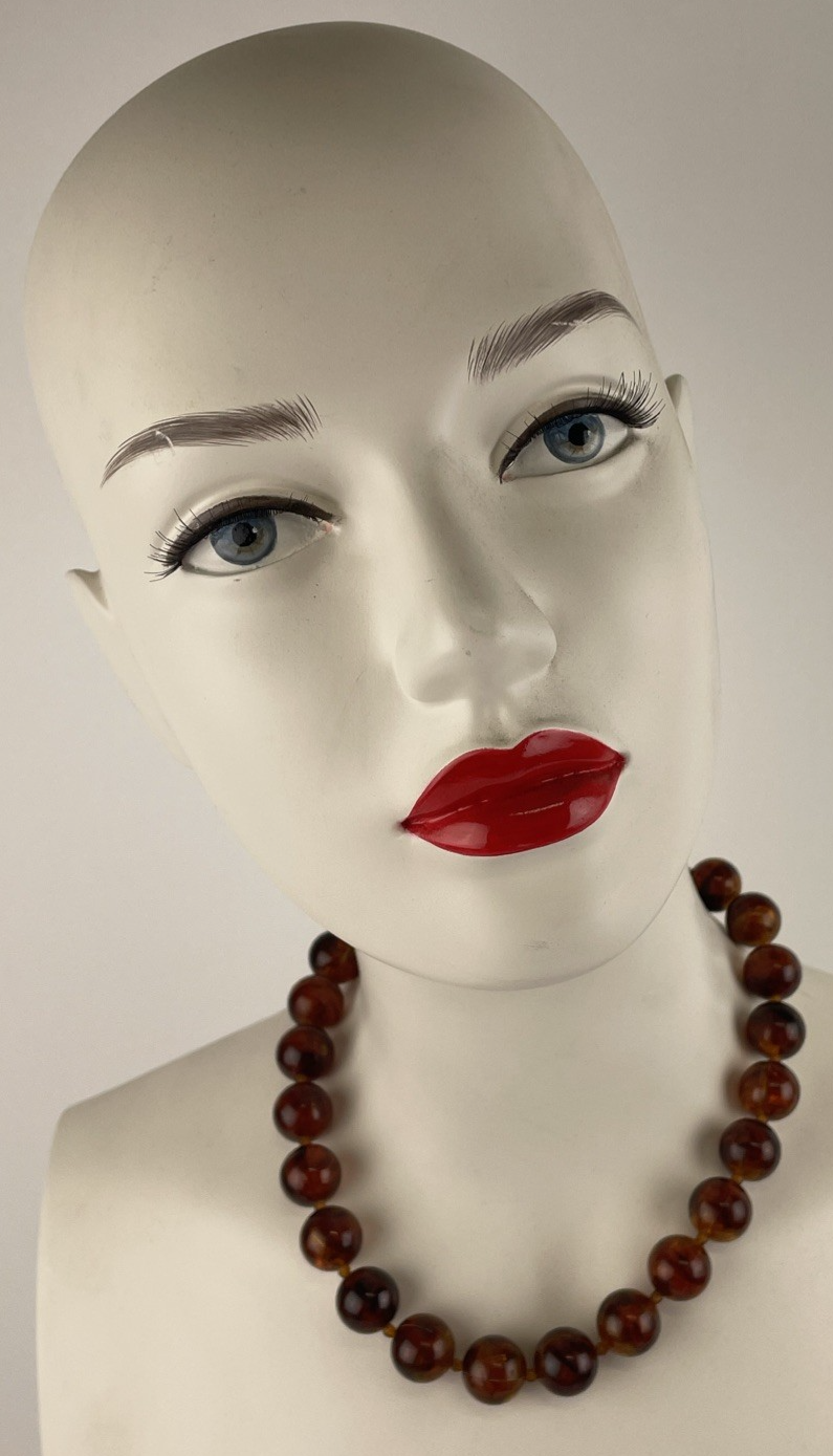 Vintage Dark Brown Graduated Lucite Acrylic Glass Bead Single Strand Necklace