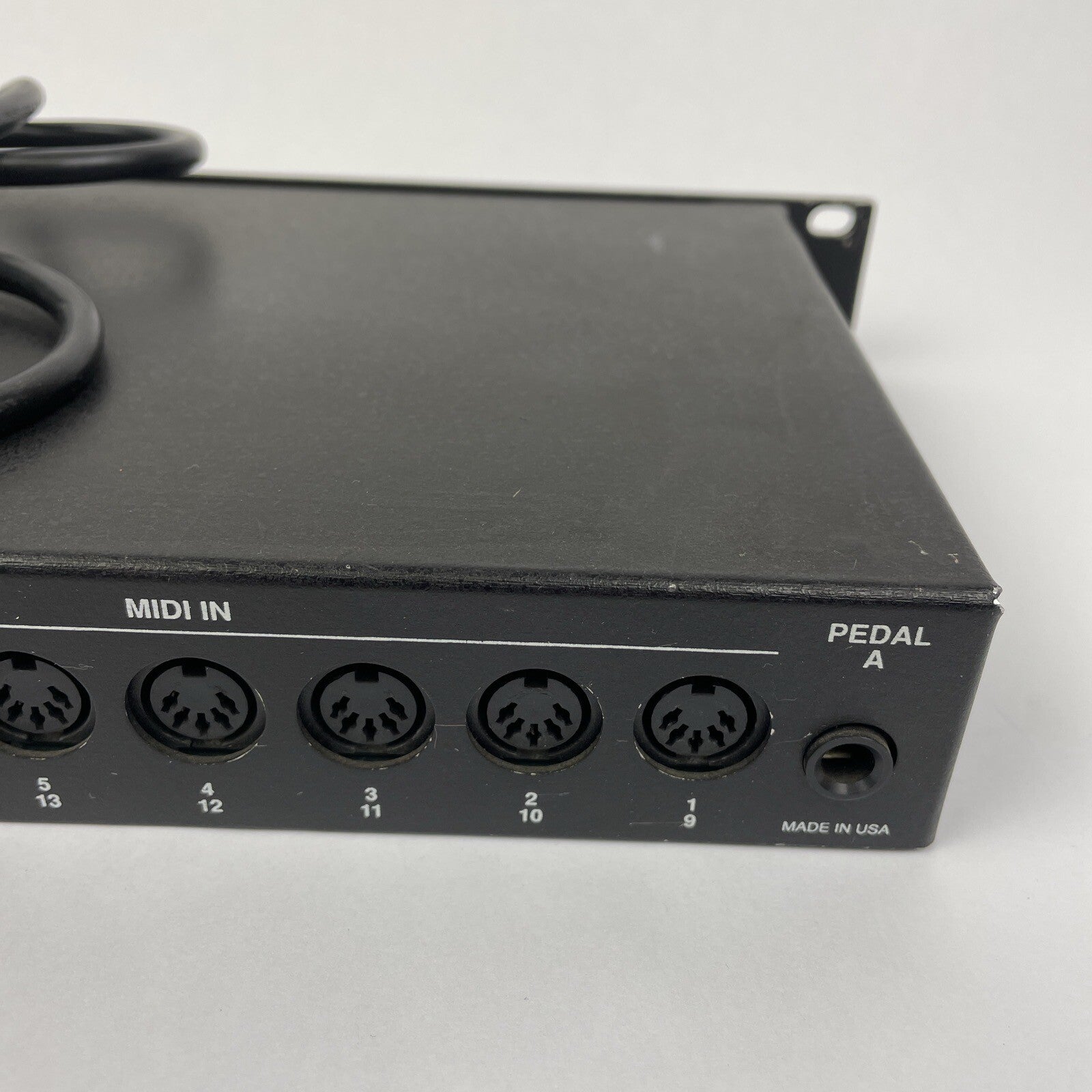 " Mark of the Unicorn " MIDI Time Piece II 2 Rack Mount Mounted - Made in U.S.A