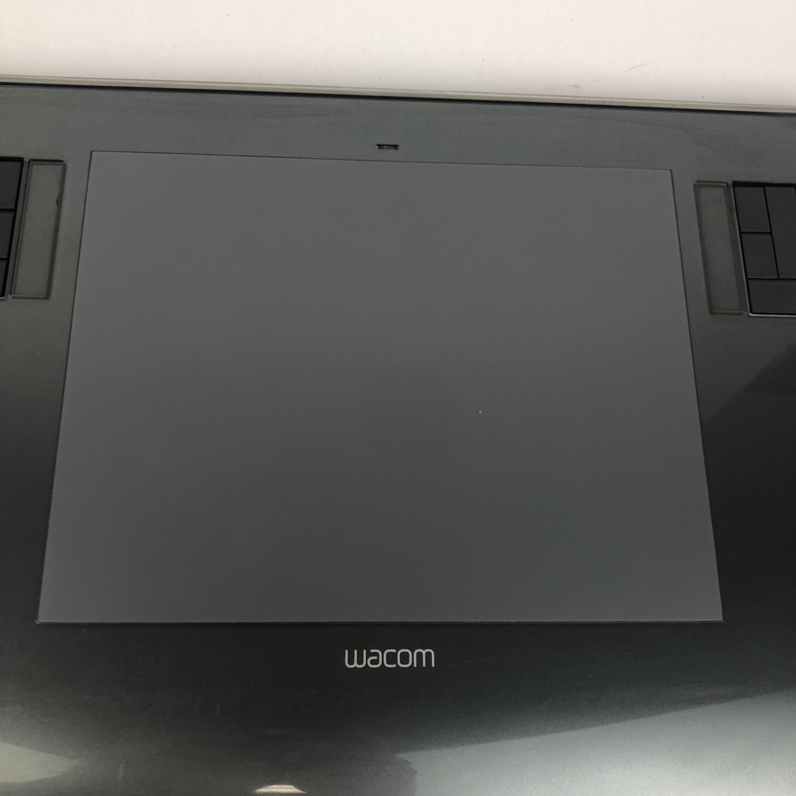 Wacom Intuos3 USB Graphics Tablet, PTZ 630 Tablet Only NO PEN - VGC LOOK