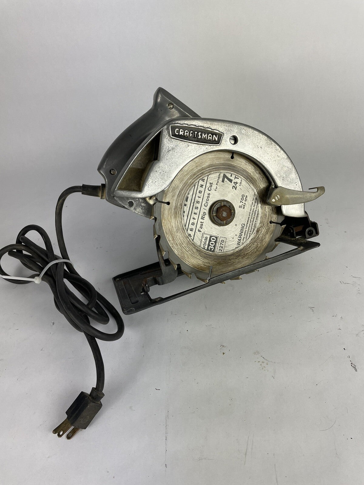 VINTAGE SEARS 7" CRAFTSMAN  MODEL 315.27782 CIRCULAR SAW