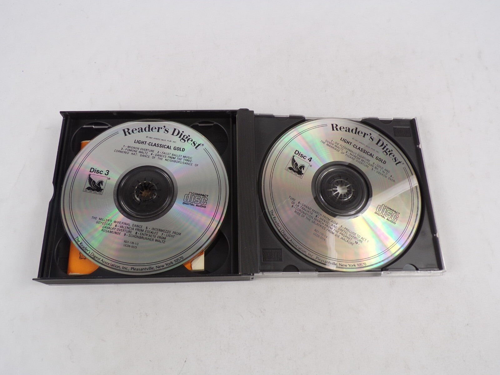 Reader's Digest Light-Classical Gold Die Fledermaus Overture Gold And SilveCD#58