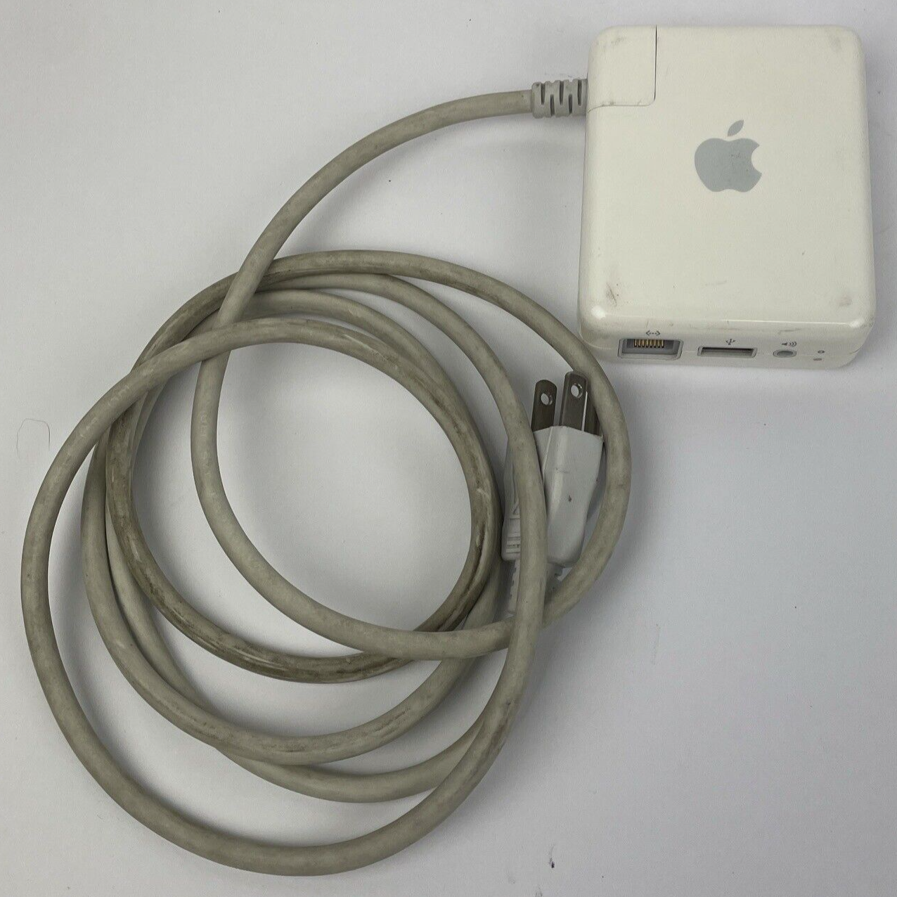 Apple AirPort Express Wifi Wireless Router Extender USB A1264 w/ Extension Cord