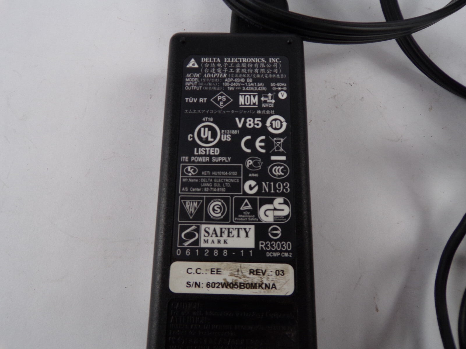 Genuine Delta Elecctronics ADP-65HB B Output 12 V 3.0 A Power Supply Adapter A00