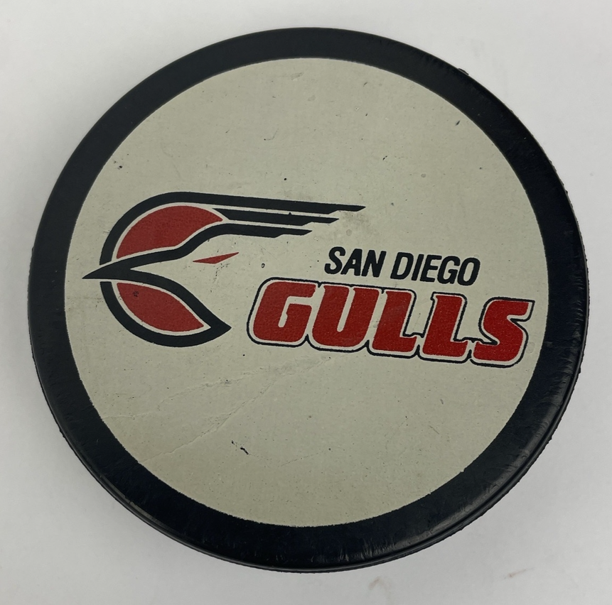 NBC 7 KNSD 39 NEWS SAN DIEGO GULLS VINTAGE OFFICIAL Hockey PUCK MADE IN 🇨🇿