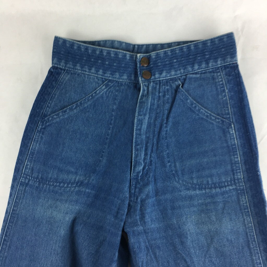 WOW Womens Straight Leg Jeans Blue Zipper Fly Pocket Denim 28