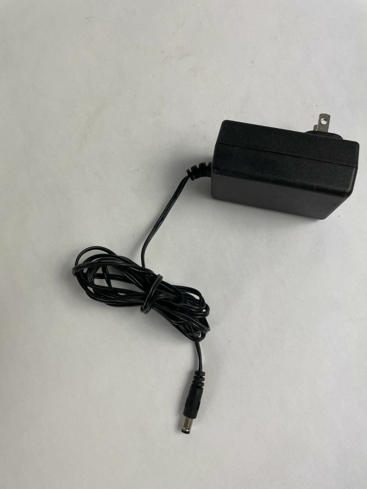 Genuine APD WA-18X12FU AC Adapter Output 12 V 1.5 A Power Supply Adapter A29