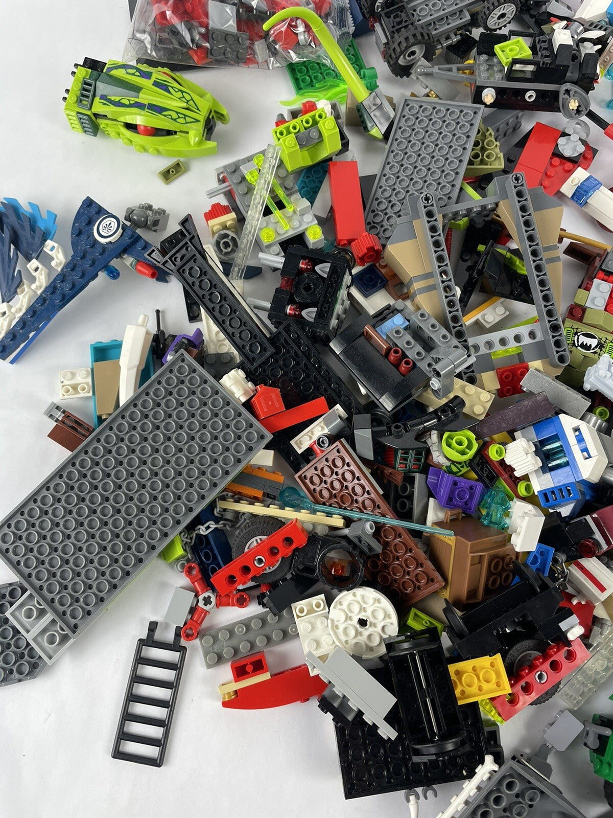 lot of LEGO 5 lbs Pounds Bulk Lot of Loose Legos Pieces Bricks Parts *CLEAN* L7