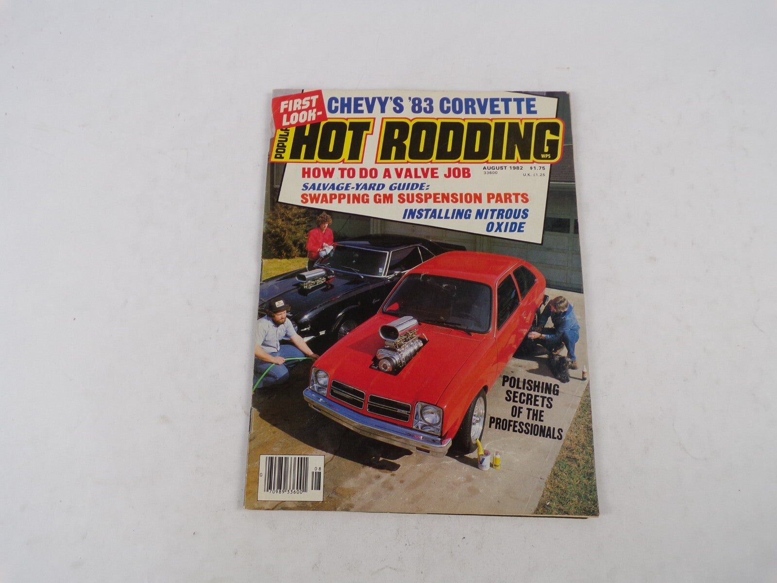 August 1982 Hot Rod Magazine First-Look Chevy's '83 Corvette How To do A Value