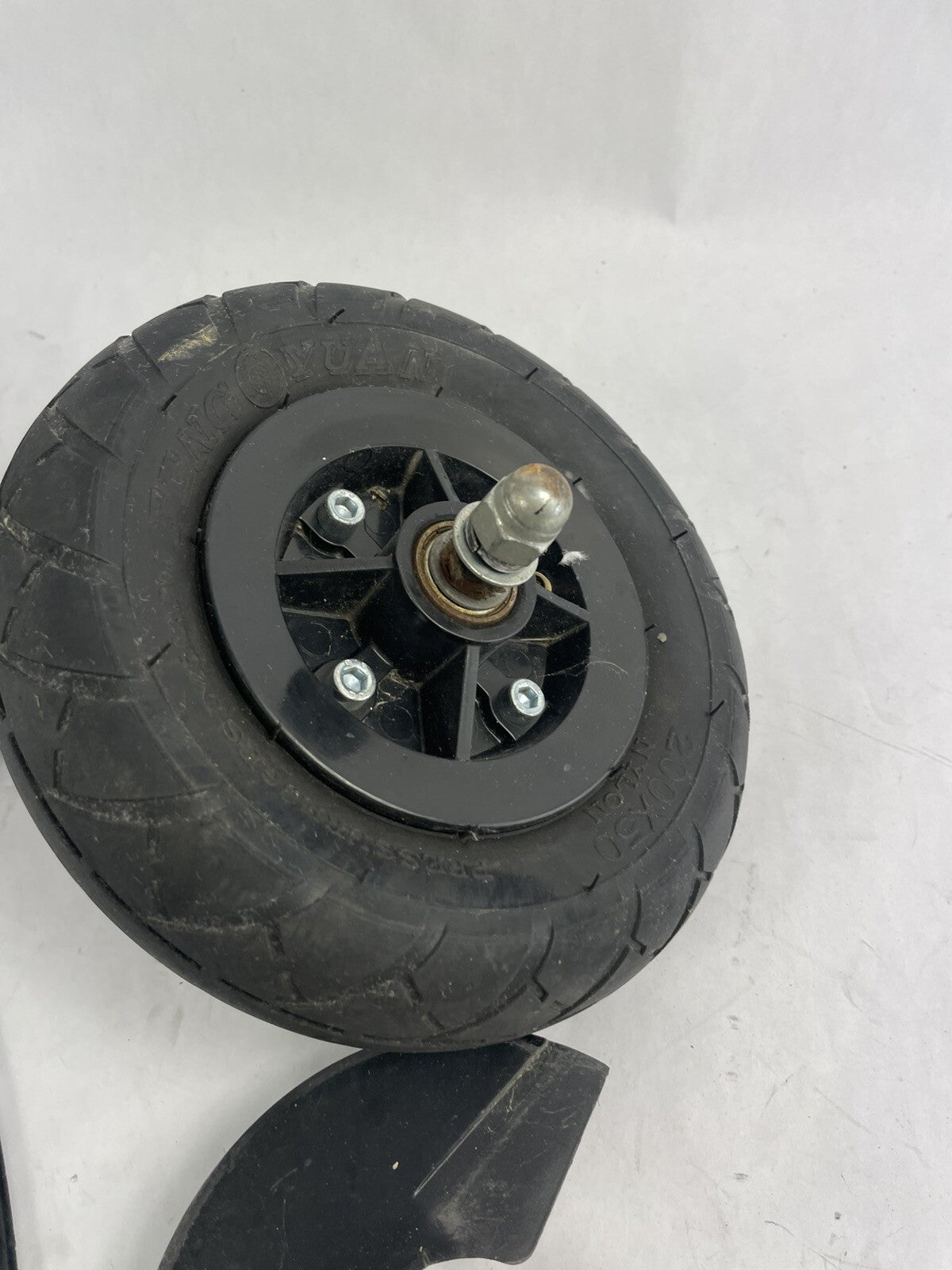 Razor E150 Electric Scooter Motor 24V Tire Assembly, Front Wheel, Brakes (kit 1)