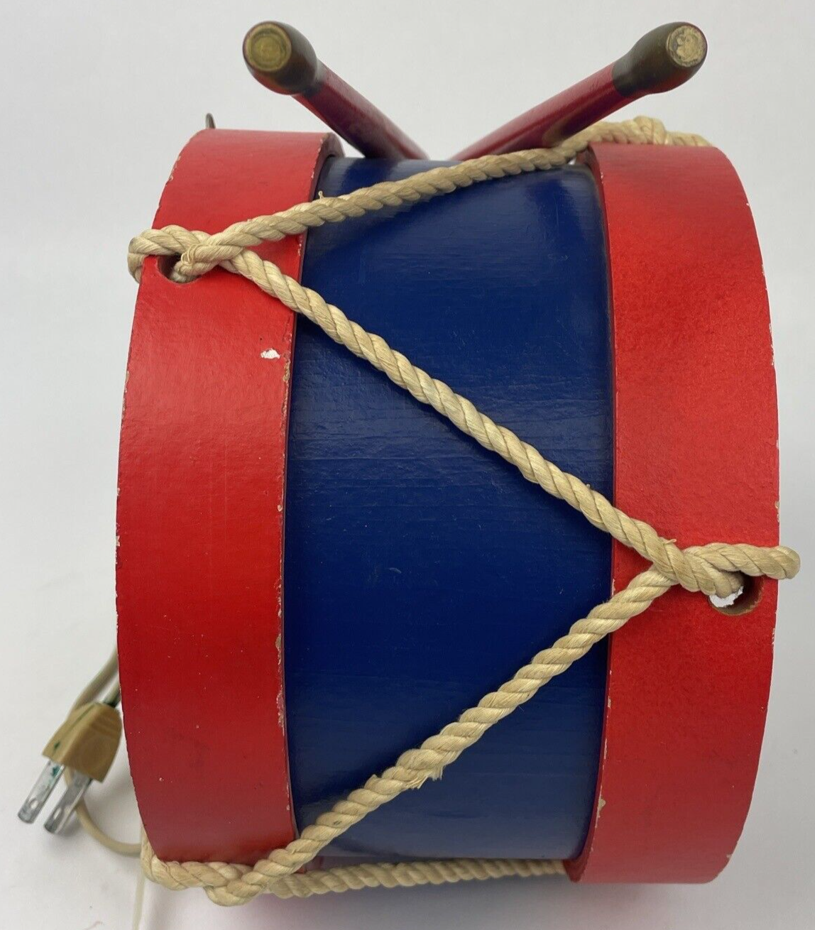 VINTAGE USA TELECHRON Wooden DRUM ELECTRIC WALL CLOCK 1950’s PATRIOTIC EAGLE