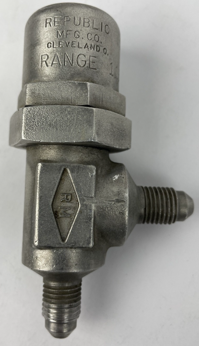 Republic MFG Pop Off Valve MODEL # 629XB-4-4 Range 115 - 250 PSI