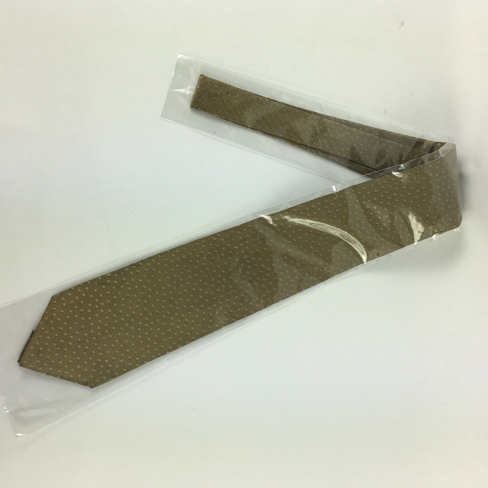 Genuine Kenneth Cole 100% Silk Handmade Stylish Formal/Casual Tie Multi Coloured