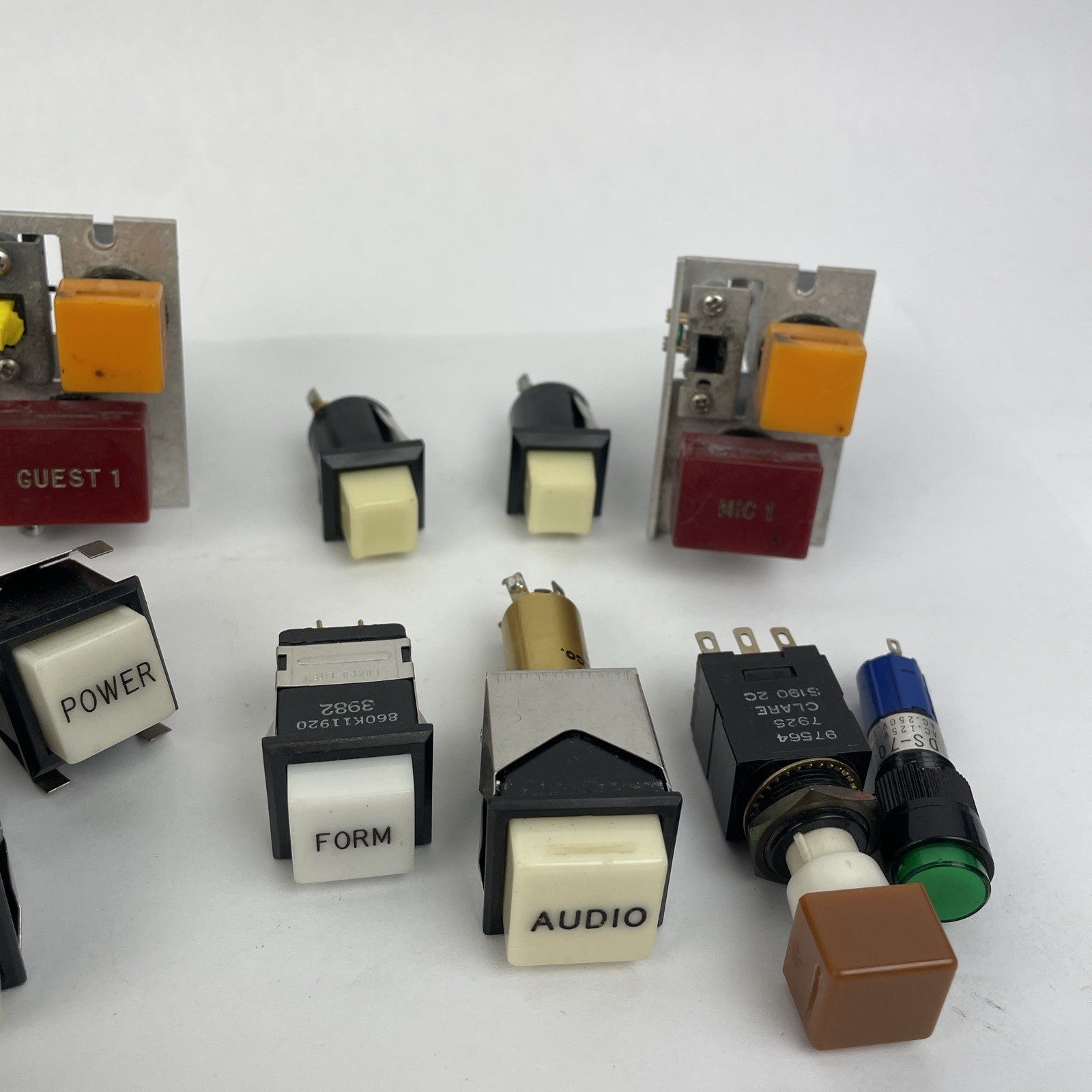 Lot of Assorted Dialco Dialight Macro-Oak Illuminated Push Button Switch - LOOK