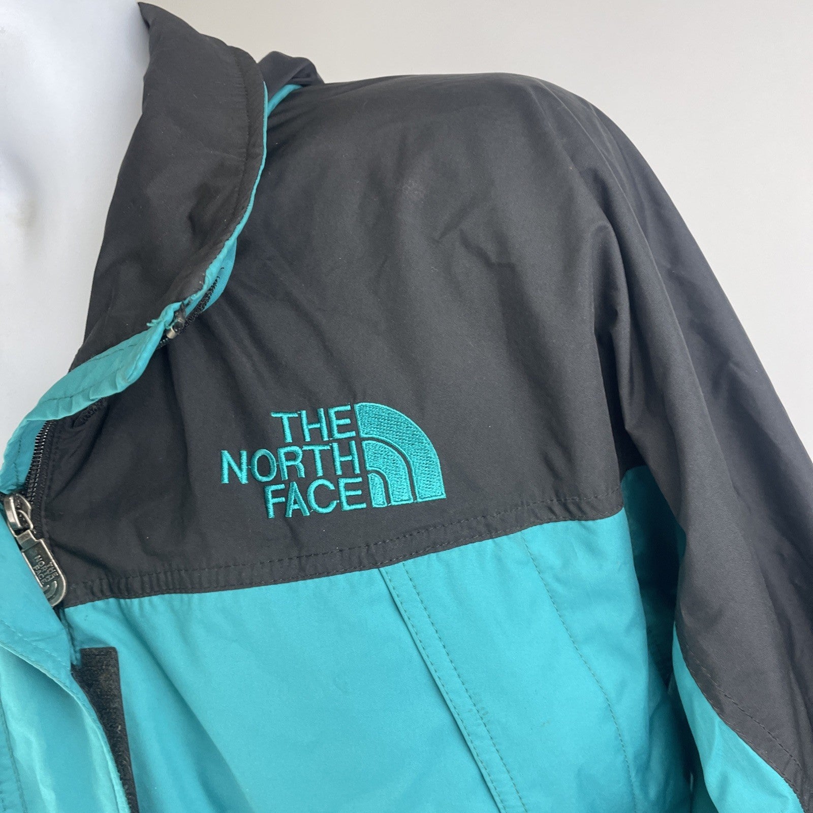 The North Face Hooded Rain Ski Jacket Outer Shell Size Women’s S / P Teal Green