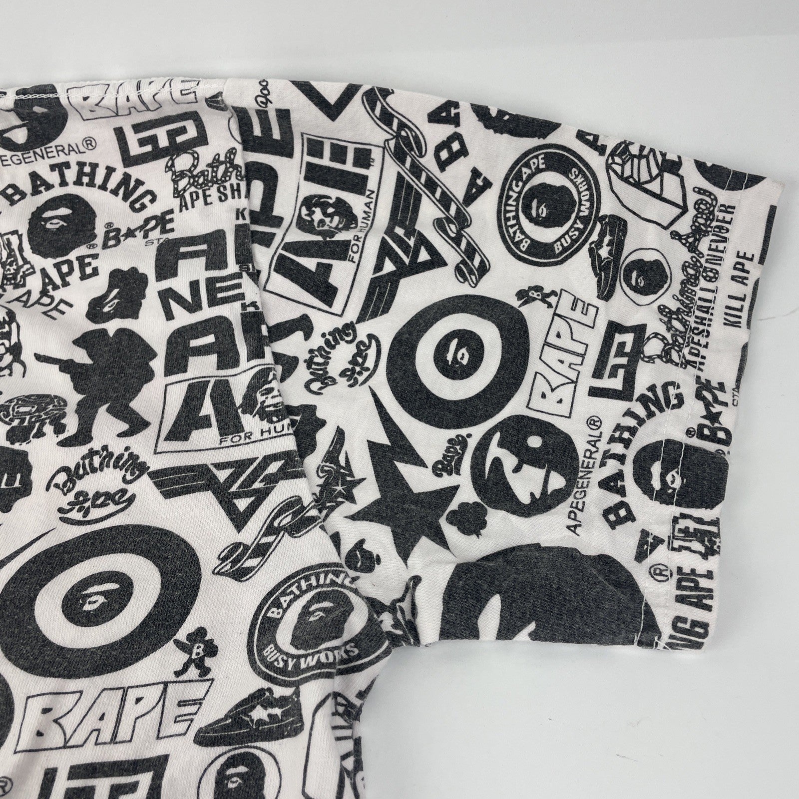 A Bathing Ape BAPE Men's All Over Graphic Logo Crew Neck Short Sleeve T-Shirt L