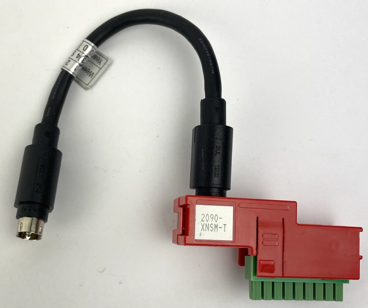OEM ALLEN BRADLEY 2090-XNSM-T Connector w / Cable