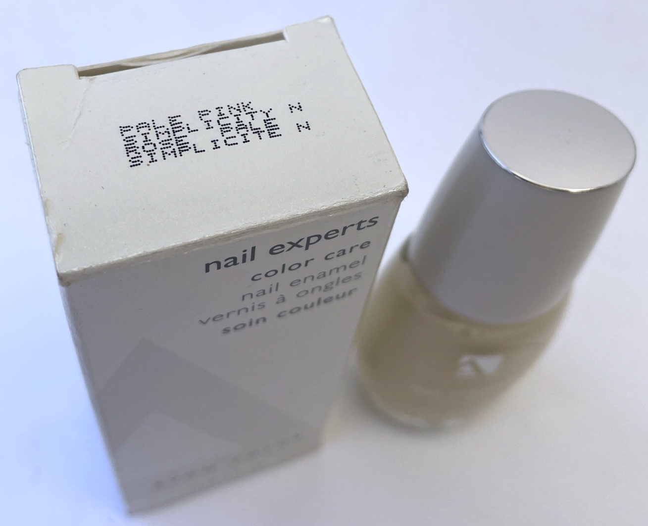 Avon Nail Experts Color Care Nail Polish Enamel " Pale Pink " NOS