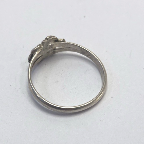 Dainty Native American Minimalist Wild Rose 925 Sterling Silver Ring Size 5.25