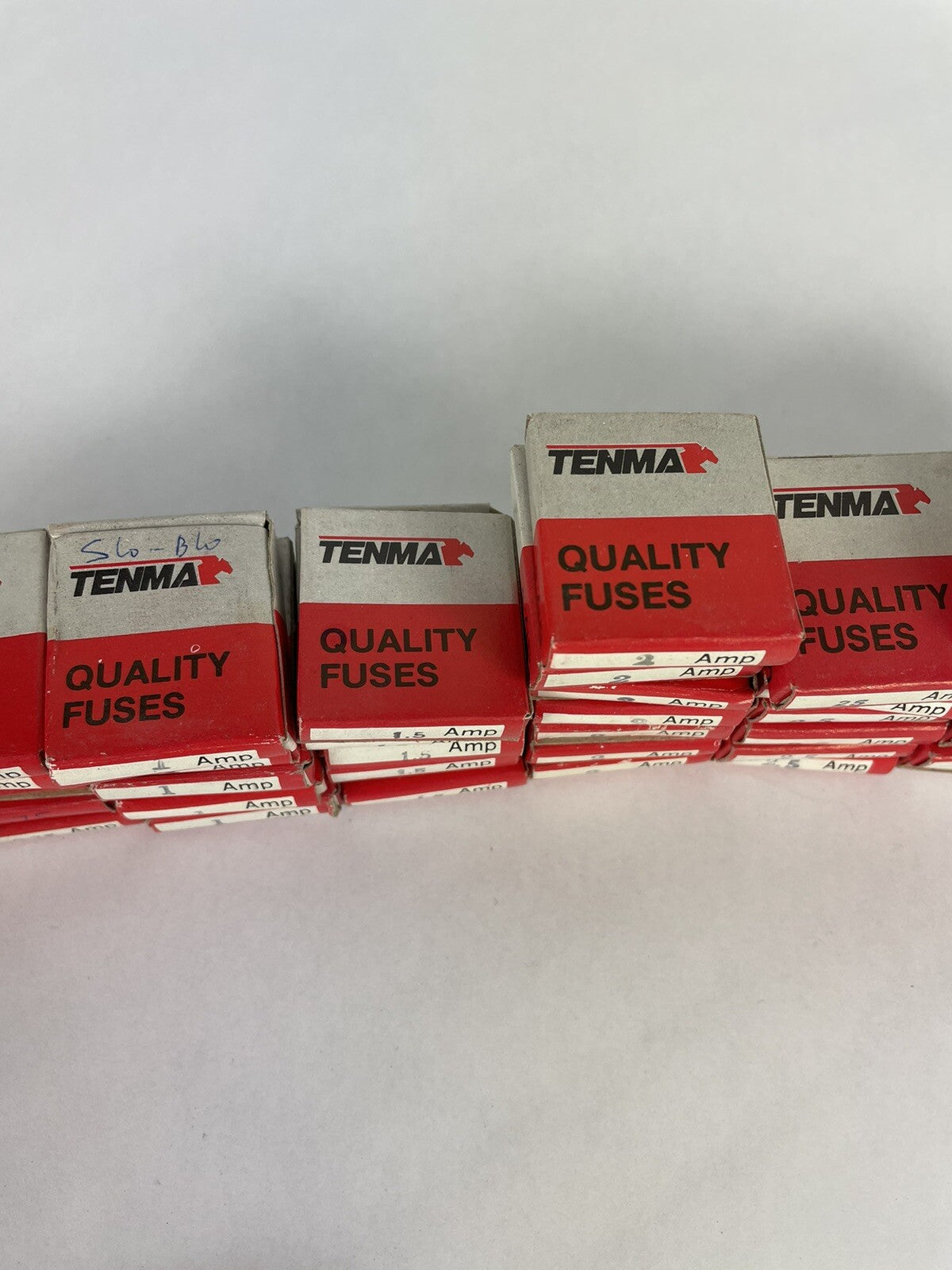 Huge Lot of 57 packs Tenma Quality Fuses 0.25 0.5 0.75 1 1.5 2 2.5 3 4 5 6 8 amp