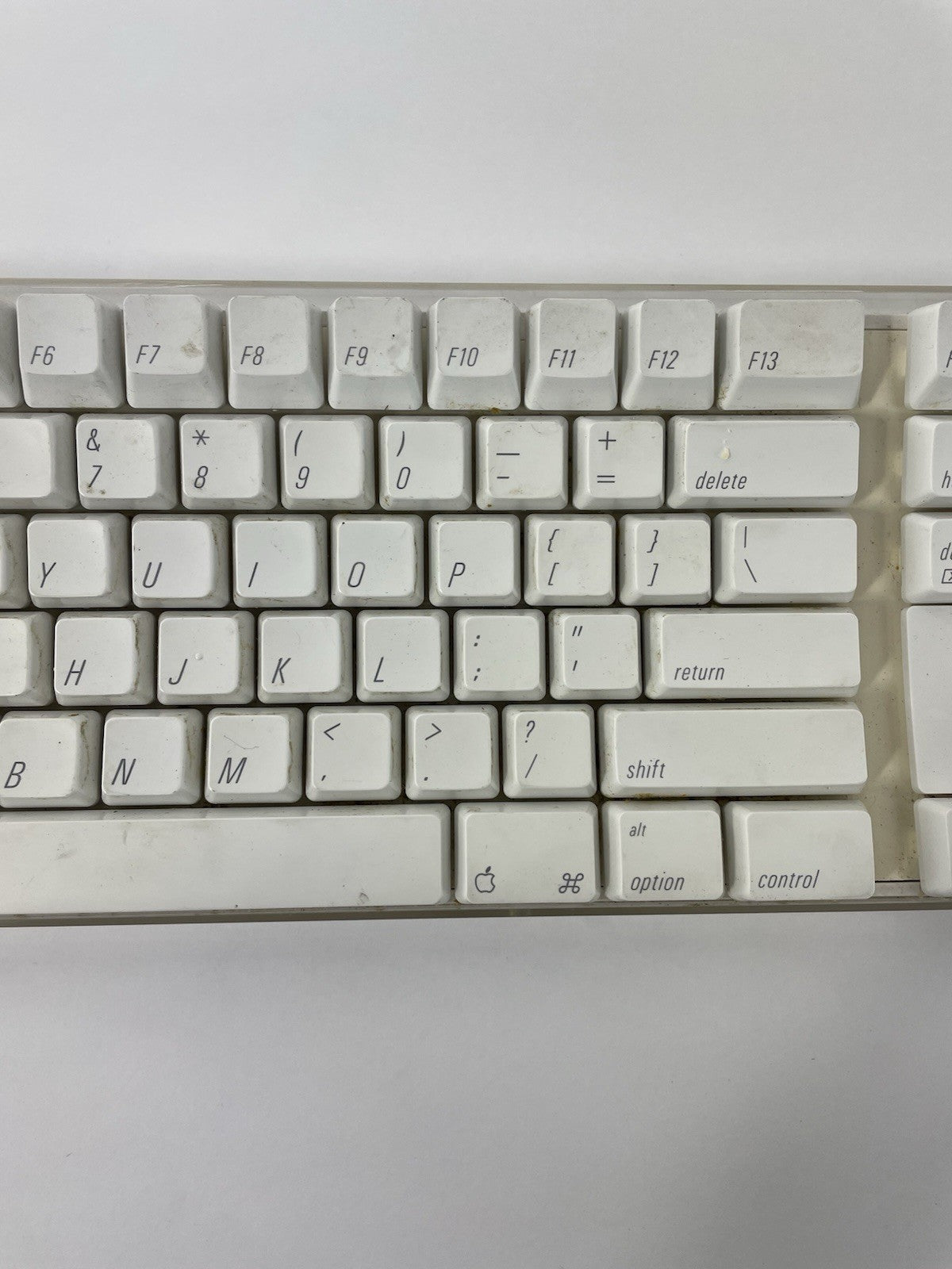 Apple Wireless Keyboard w/ Numeric Keypad A1016