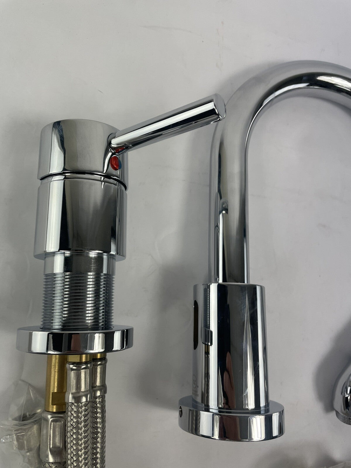 Riobel Riu 3-piece deck mount tub filler with hand shower