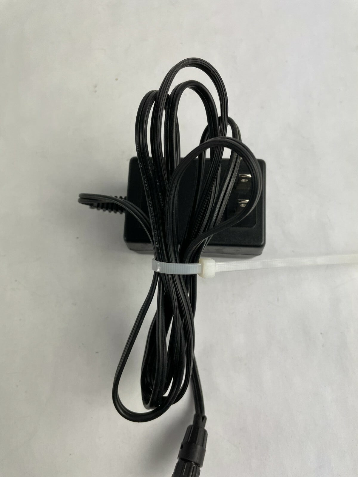 Genuine Pow Dec WP05050W Ac Adapter Output 5 V 1 A Power Supply Adapter A82