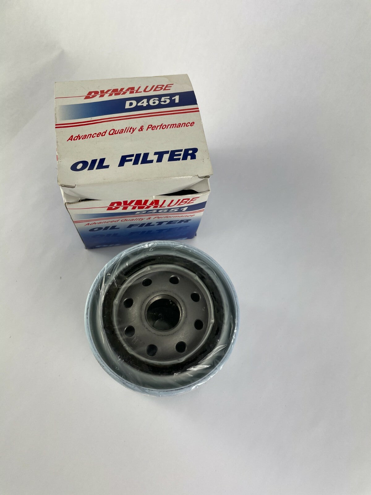 Dynalube D4651 Advanced Quality & Performance spin-on engine oil filter OEM replacement for reliable automotive engine protection A1.