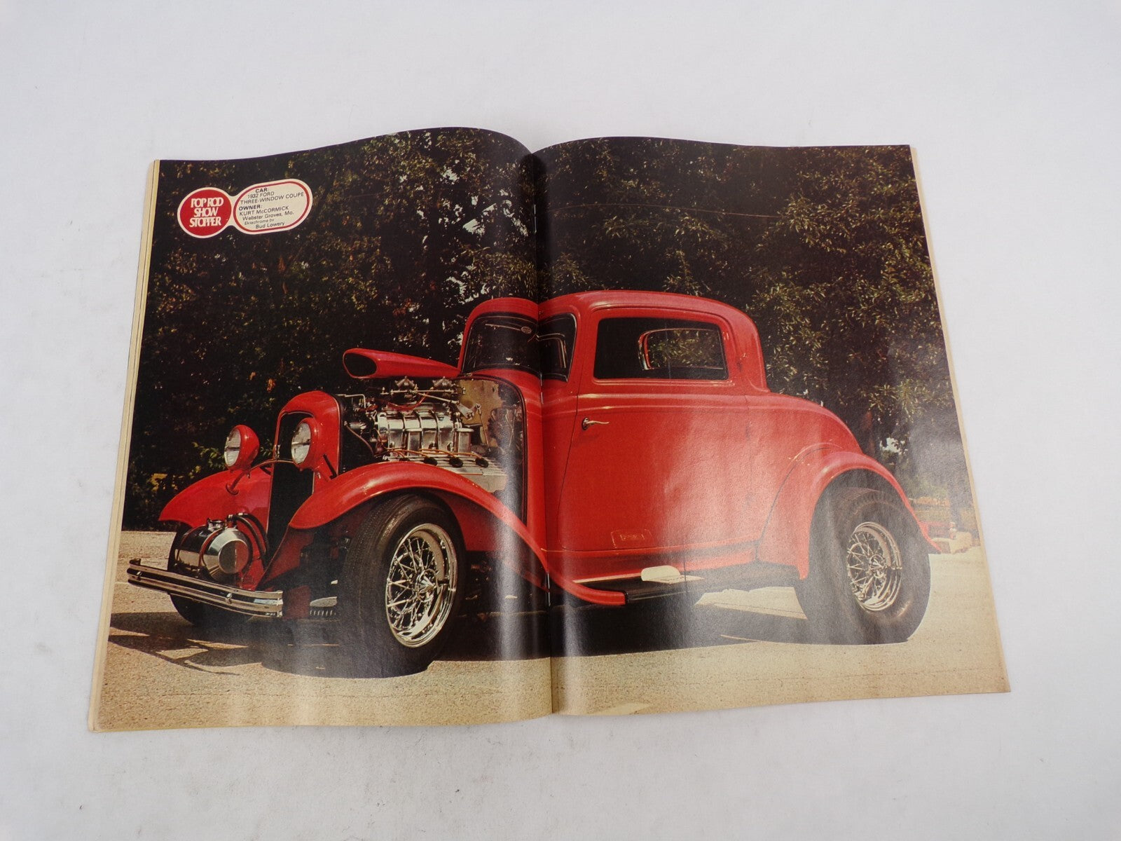 March 1976 Hot Rod Magazine How To Build A Street Roadster! Install A Custom Van