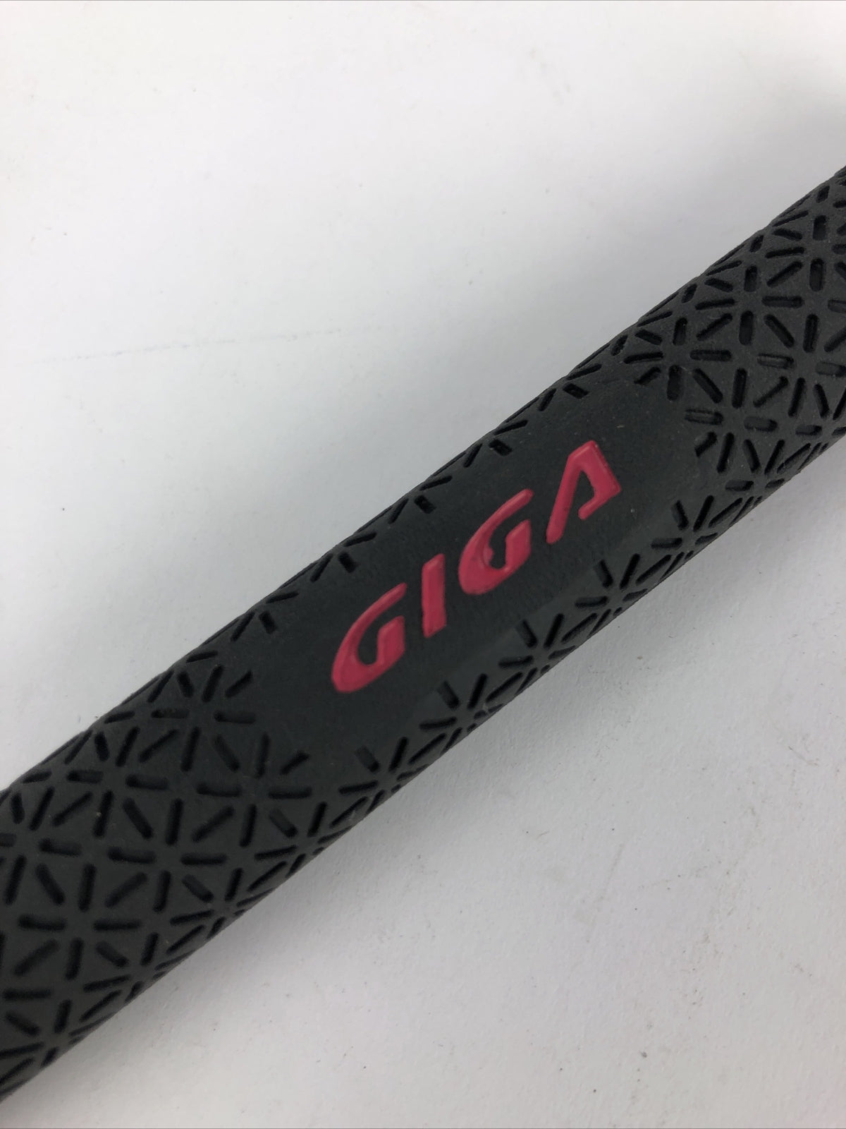 GIGA Golf Japan undersize women pink gray golf grip professional club grip