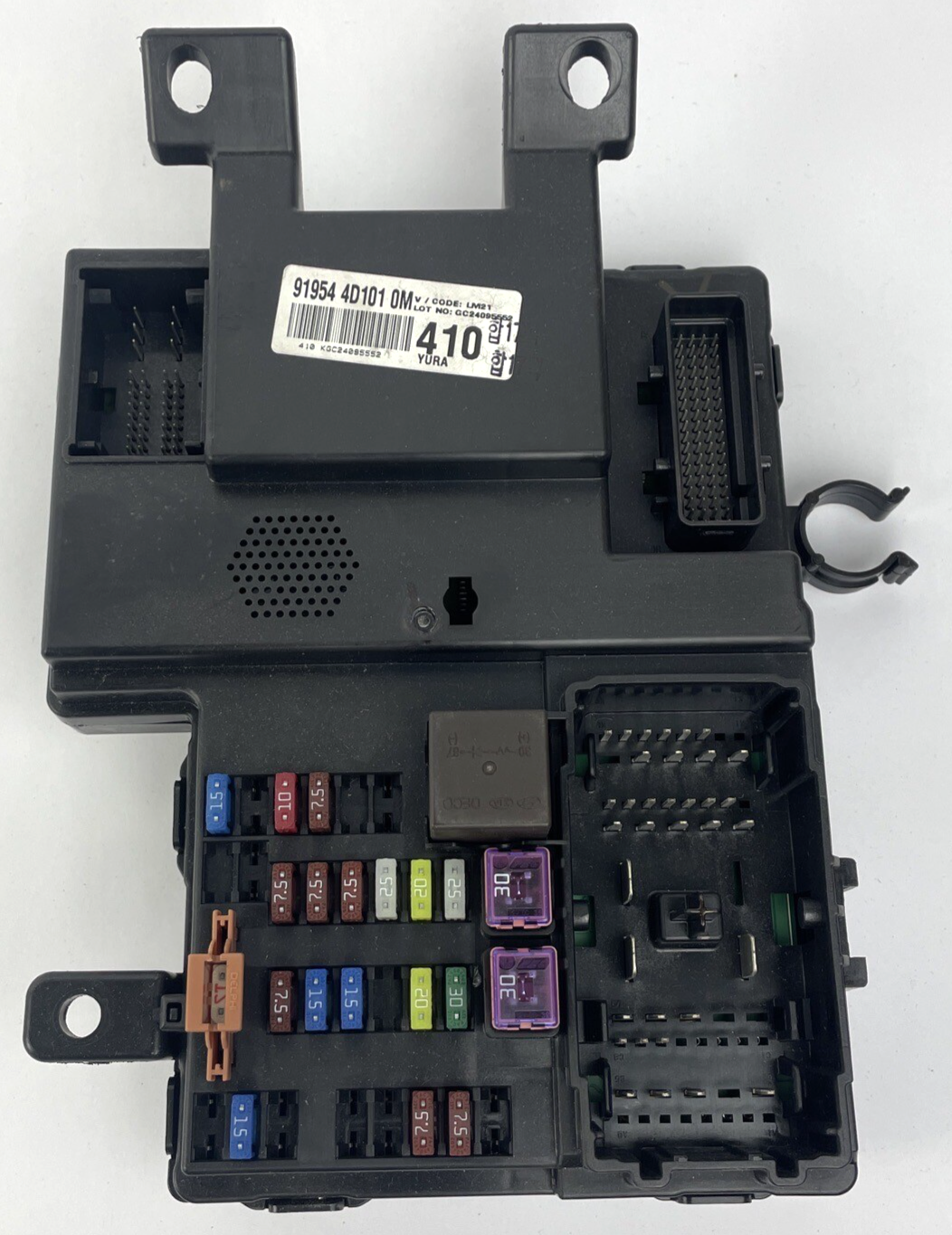 NOS 2009-20012 KIA Motors SEDONA FUSEBOX FUSE BOX CONTROL MODULE RELAY /OEM
