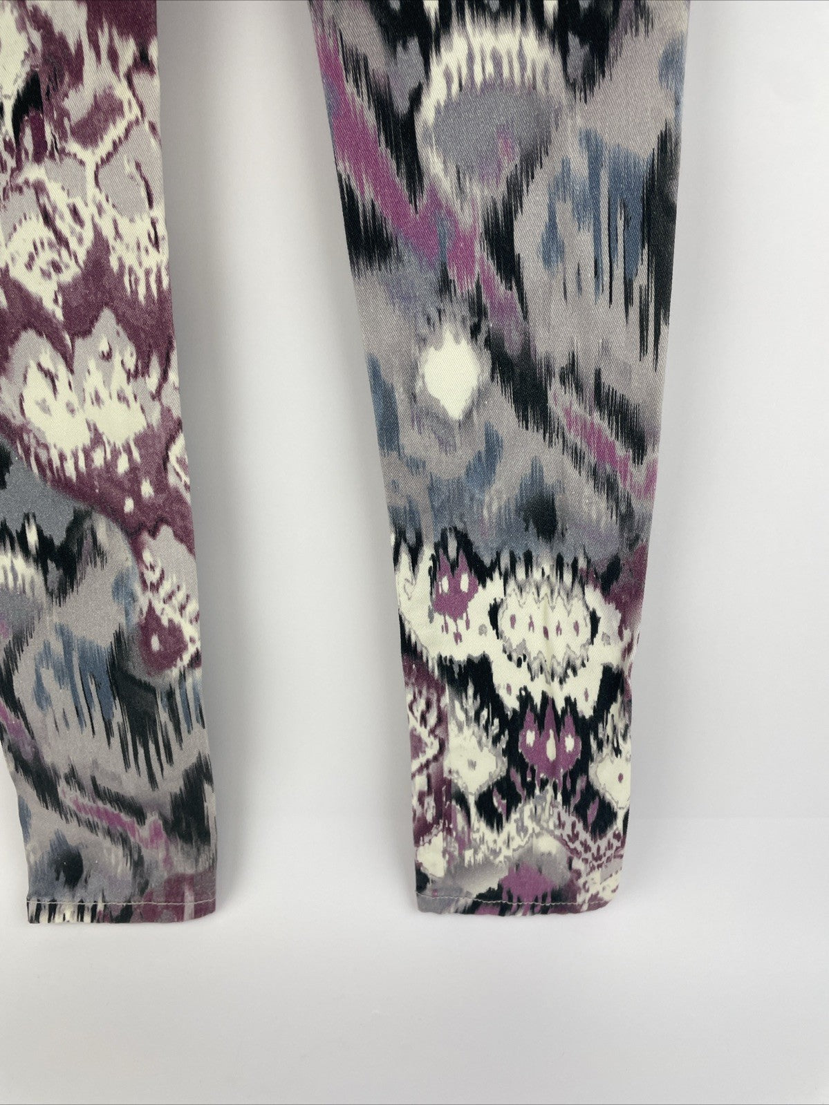 CARMA Tie Dye Skinny Fit Jeans Women's Size 23 High Rise Stretch Denim NEW