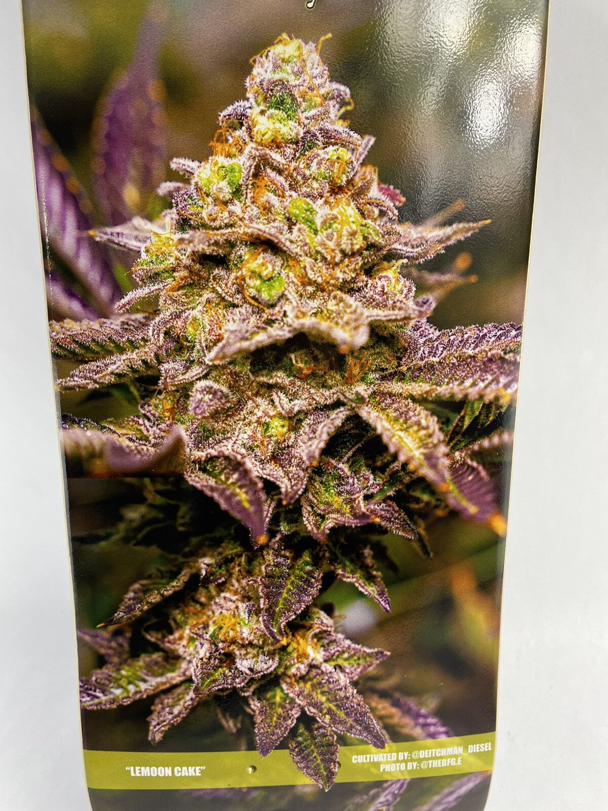 Lemoon Cake Cannabis week skateboards Hard rock maple 8.125" with grip