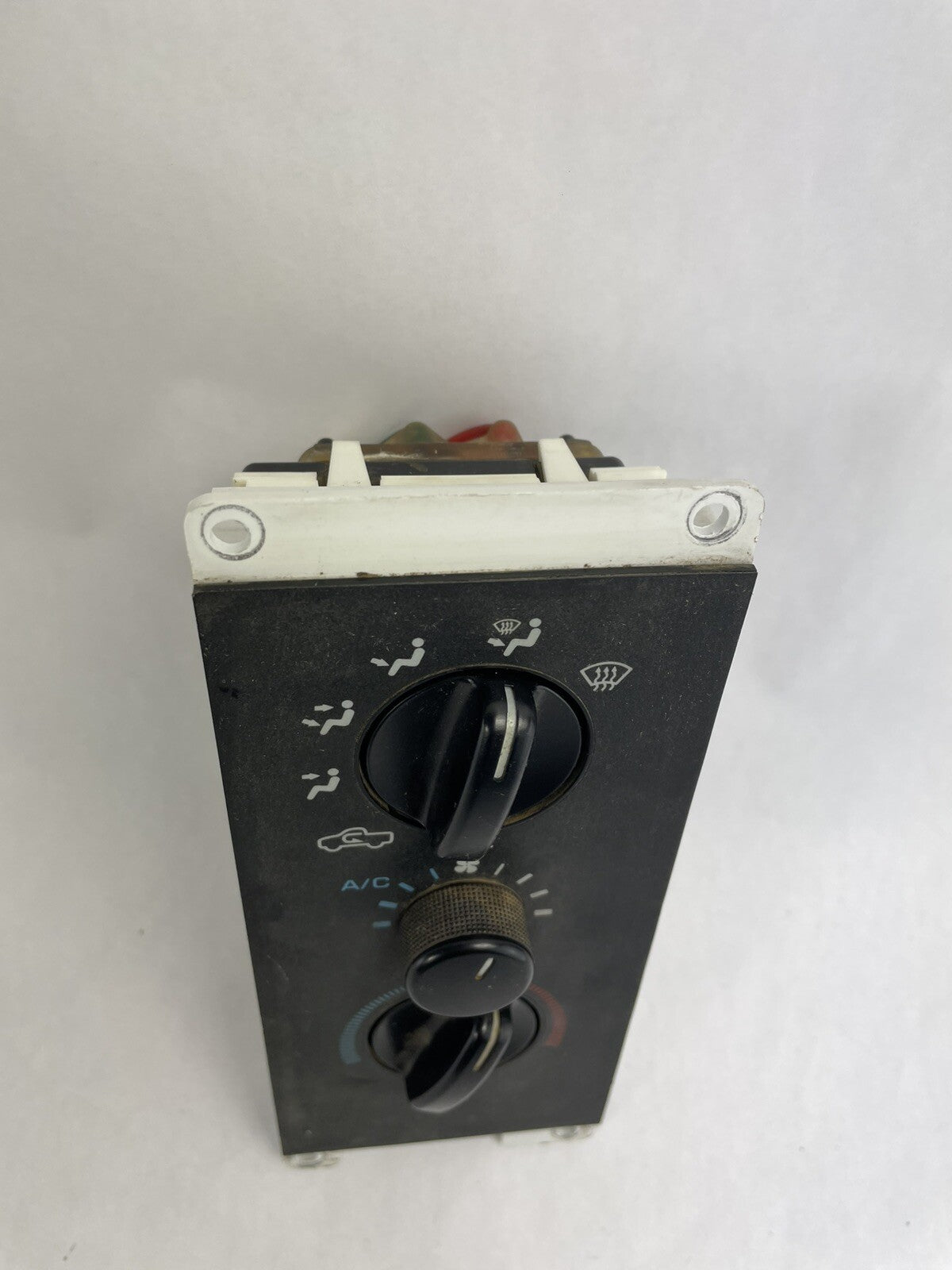 94-97 Dodge Ram Diesel  Manual A/C Heater Climate Control  55035672E